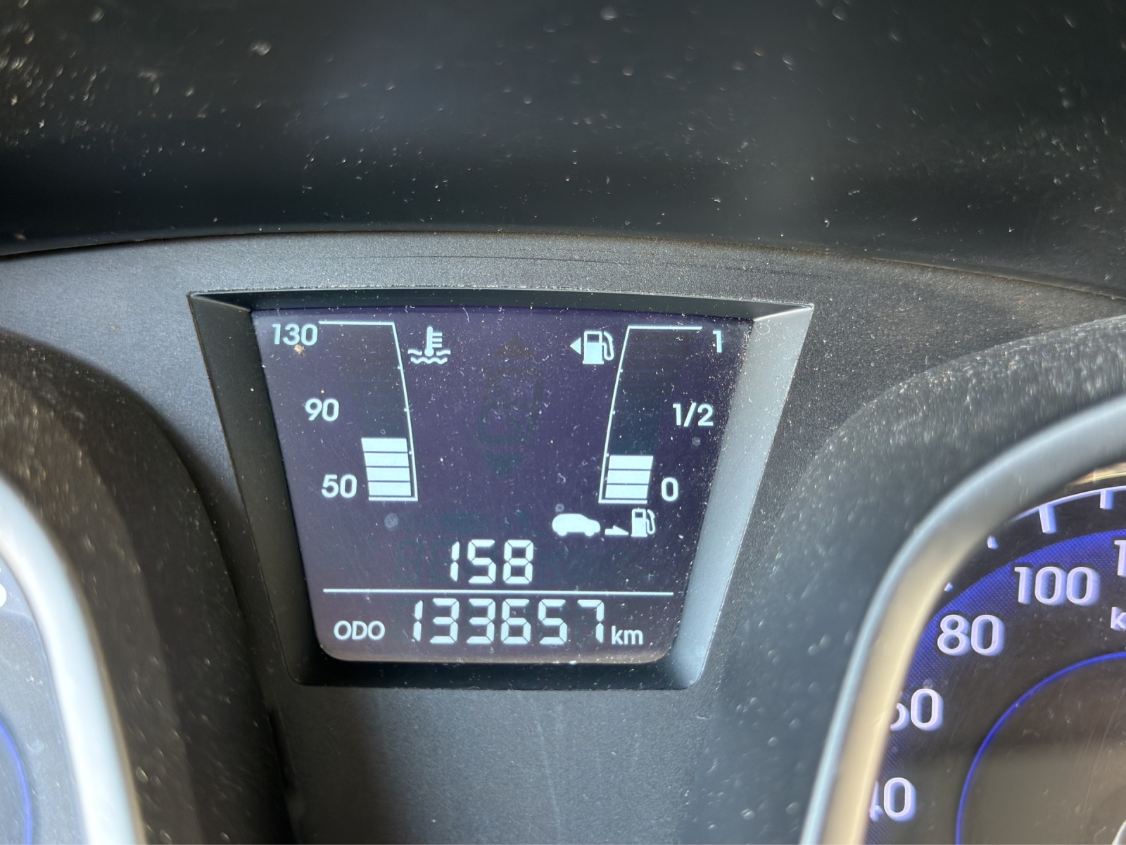 HYUNDAI iX20 1.6 Style-image-10
