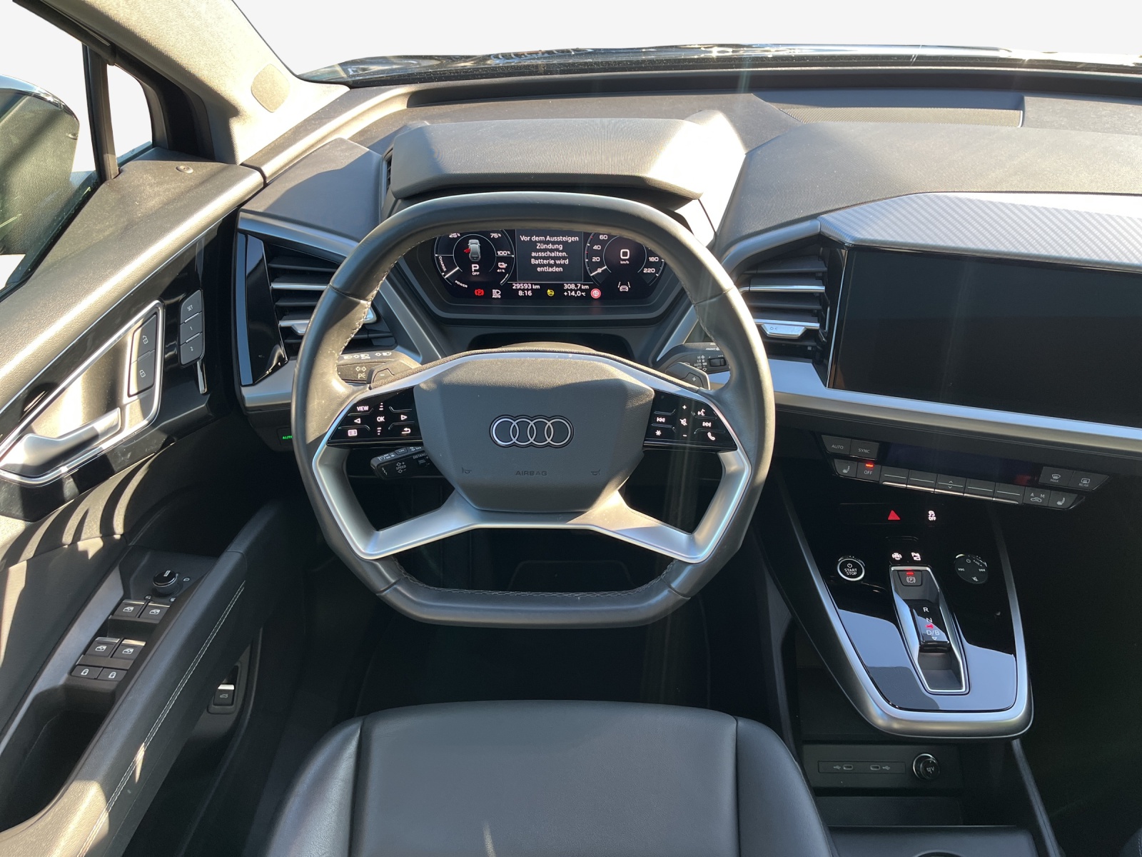 AUDI Q4 e-tron 35-image-10