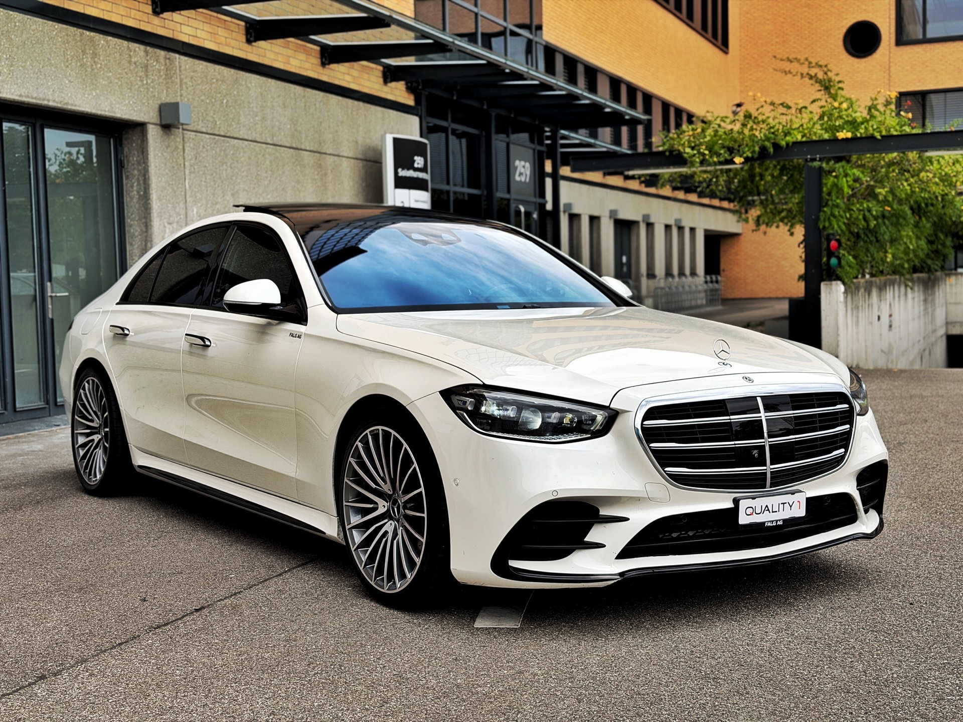 MERCEDES-BENZ S 400 d 4Matic AMG Line 9G-Tronic-image-5