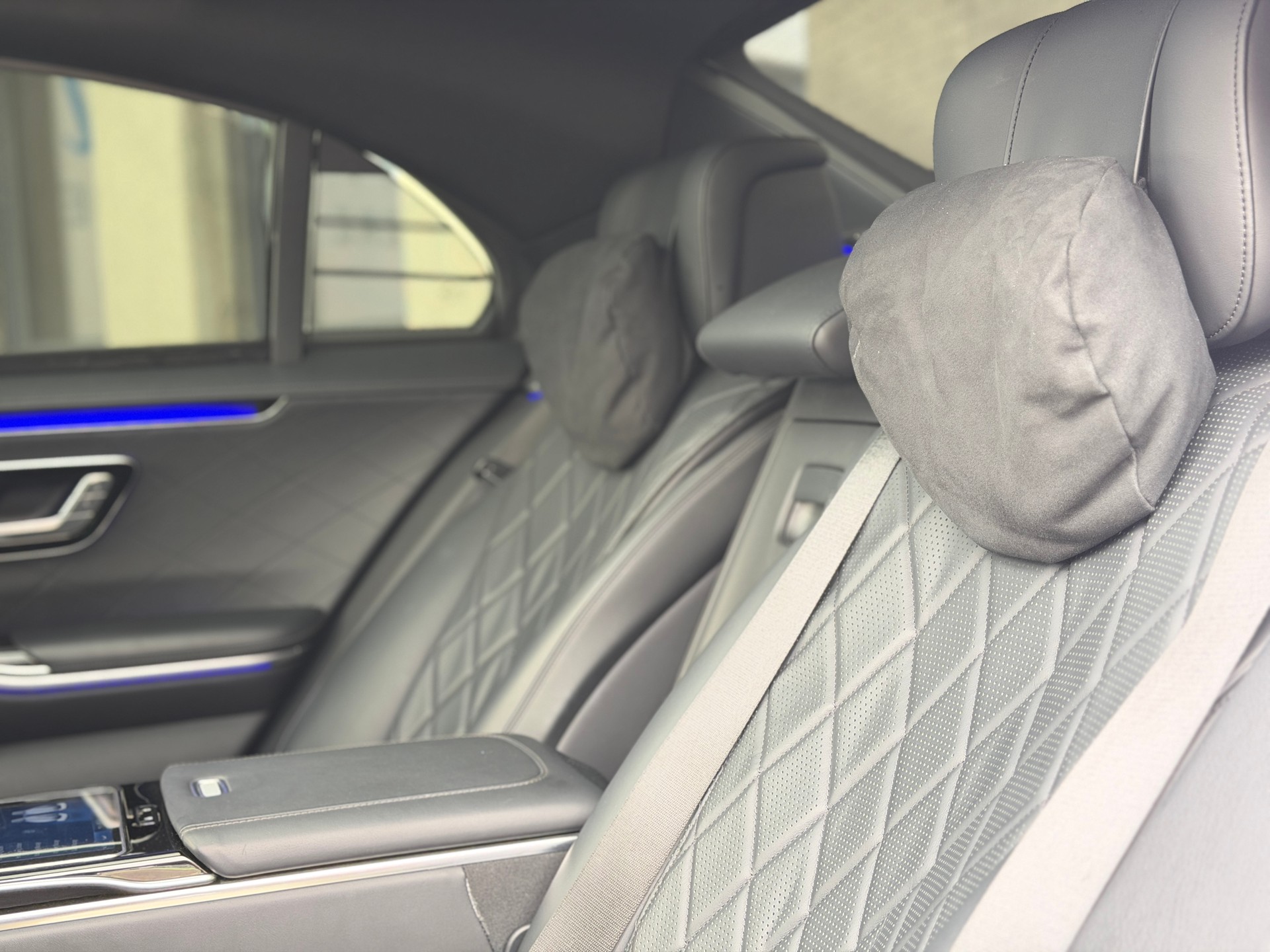 MERCEDES-BENZ S 400 d 4Matic AMG Line 9G-Tronic-image-23
