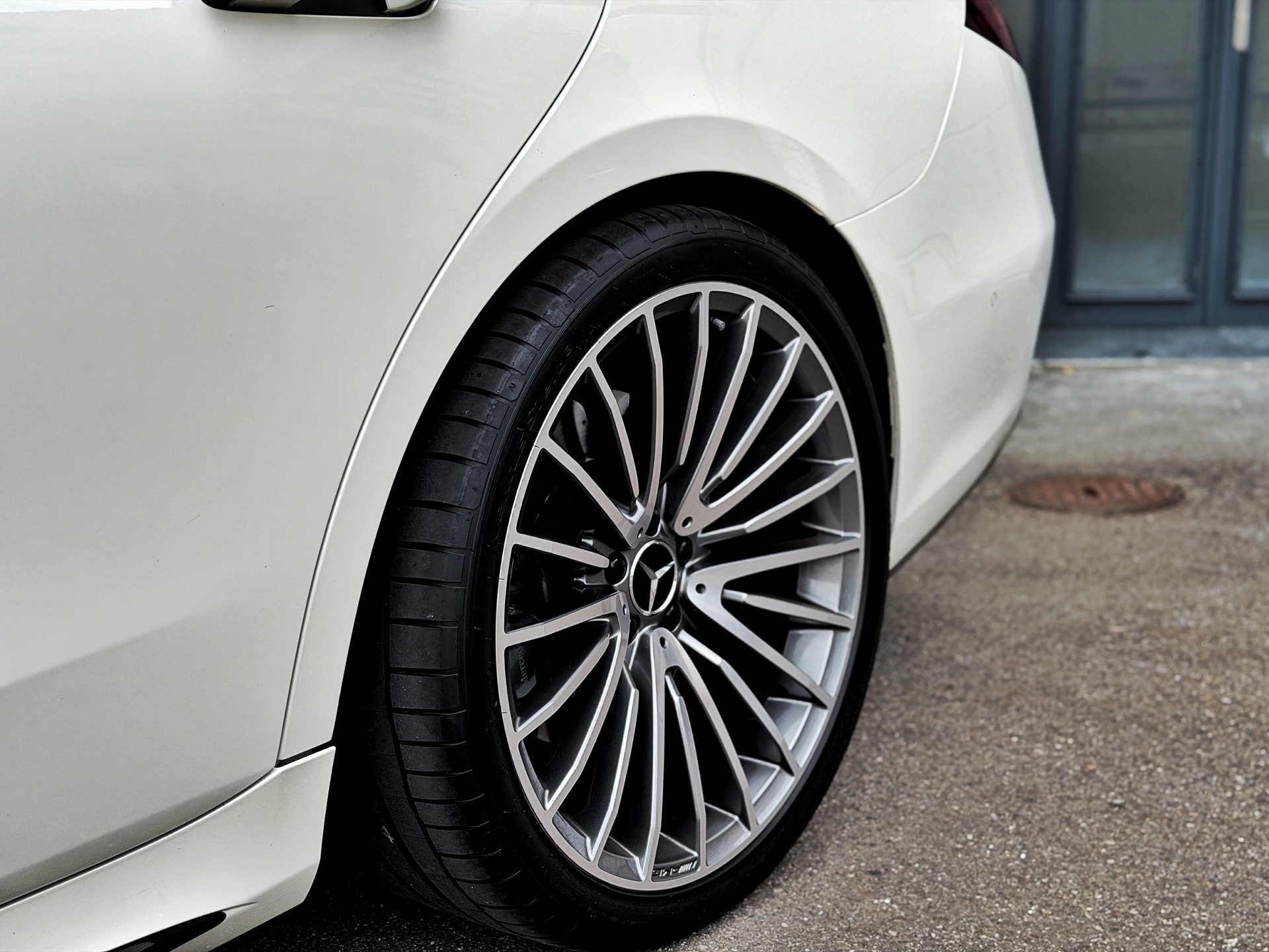 MERCEDES-BENZ S 400 d 4Matic AMG Line 9G-Tronic-image-31