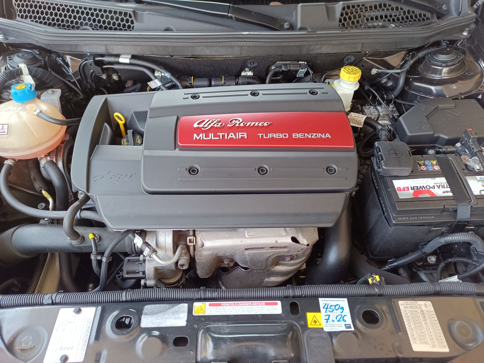 ALFA ROMEO Giulietta 1.4 MultiAir Veloce TCT Sportiva-image-9