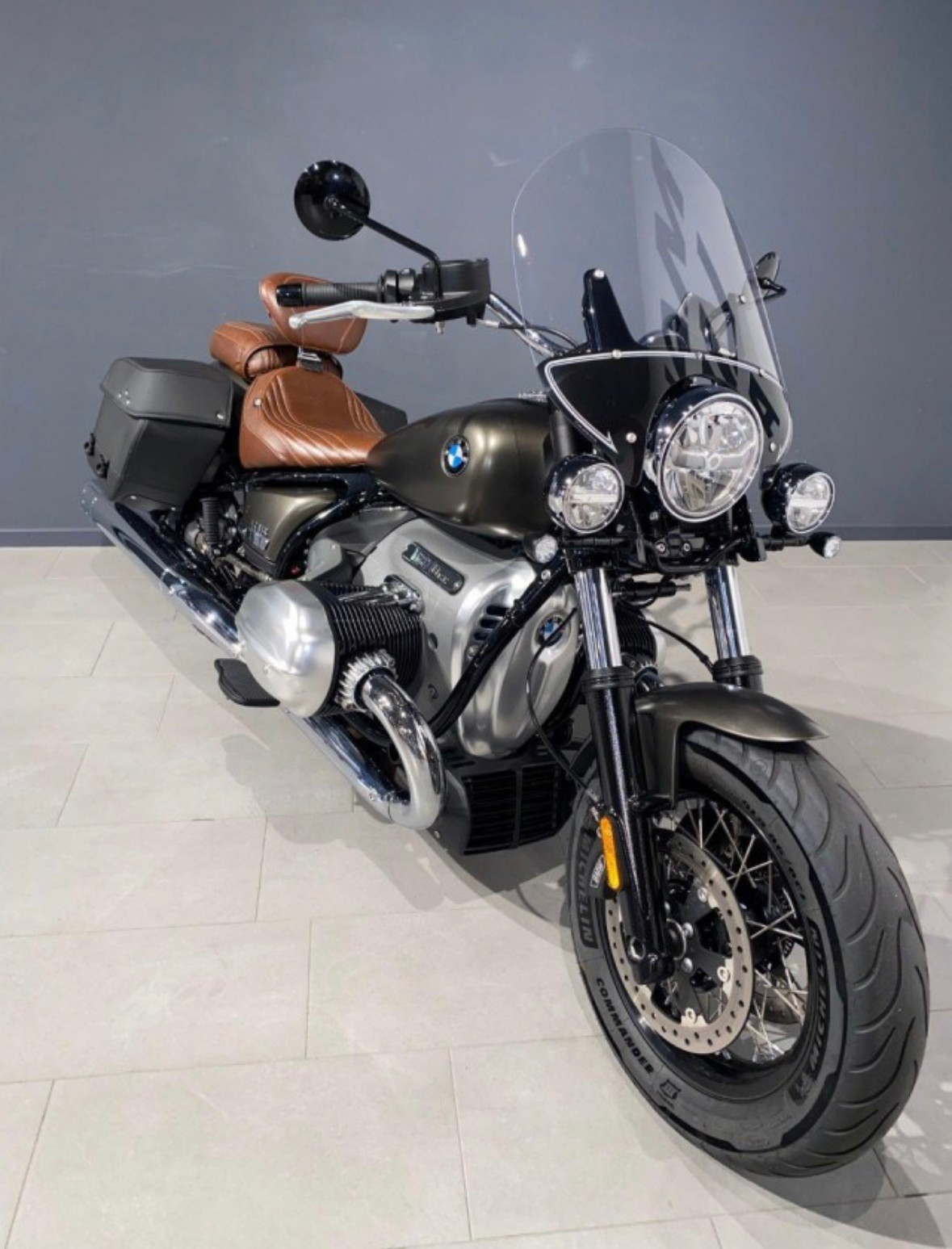 BMW R 18 Classic-image-2