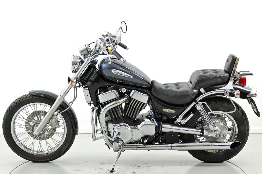 SUZUKI VS 1400 GLP-image-4