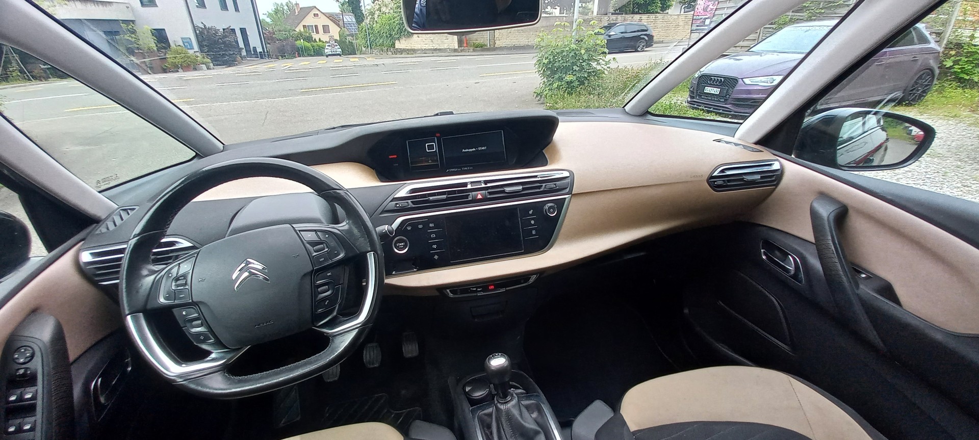 CITROEN C4 Picasso 1.6i 16V THP Intensive-image-13