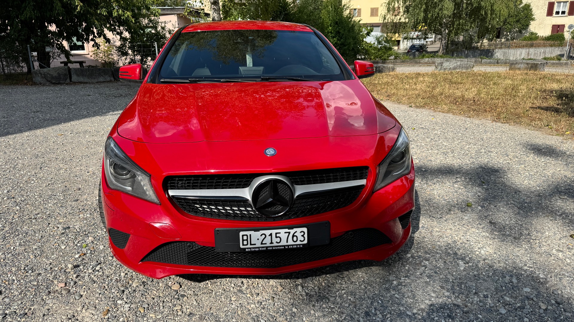 MERCEDES-BENZ CLA 220-showroom-element-1