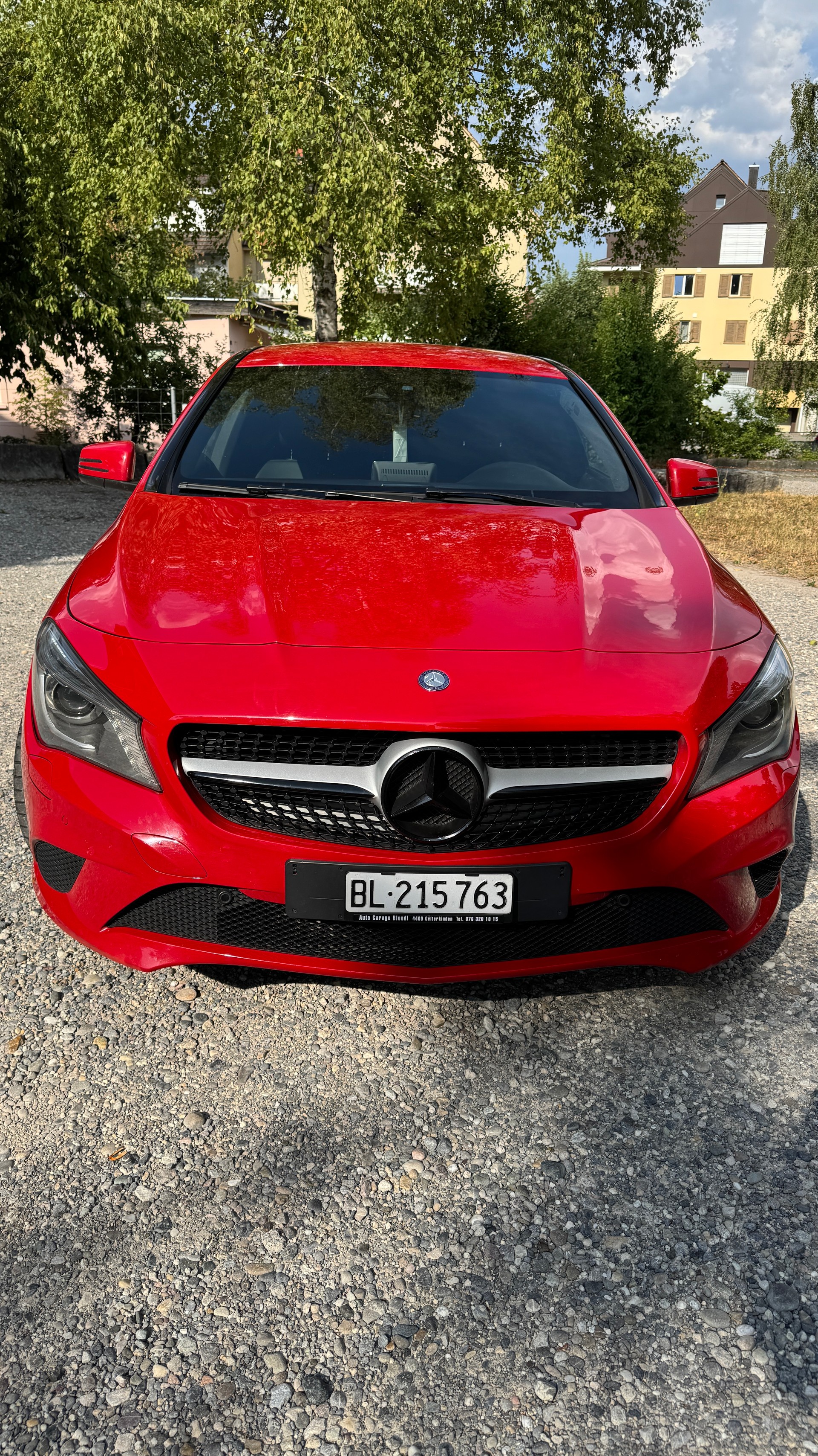 MERCEDES-BENZ CLA 220