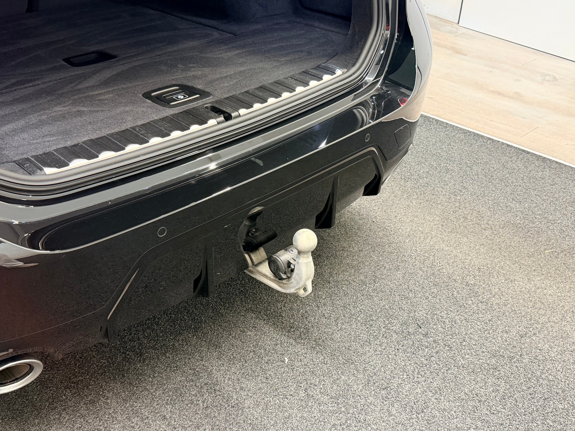 BMW 330i Touring xDrive Steptronic M Sport-image-11