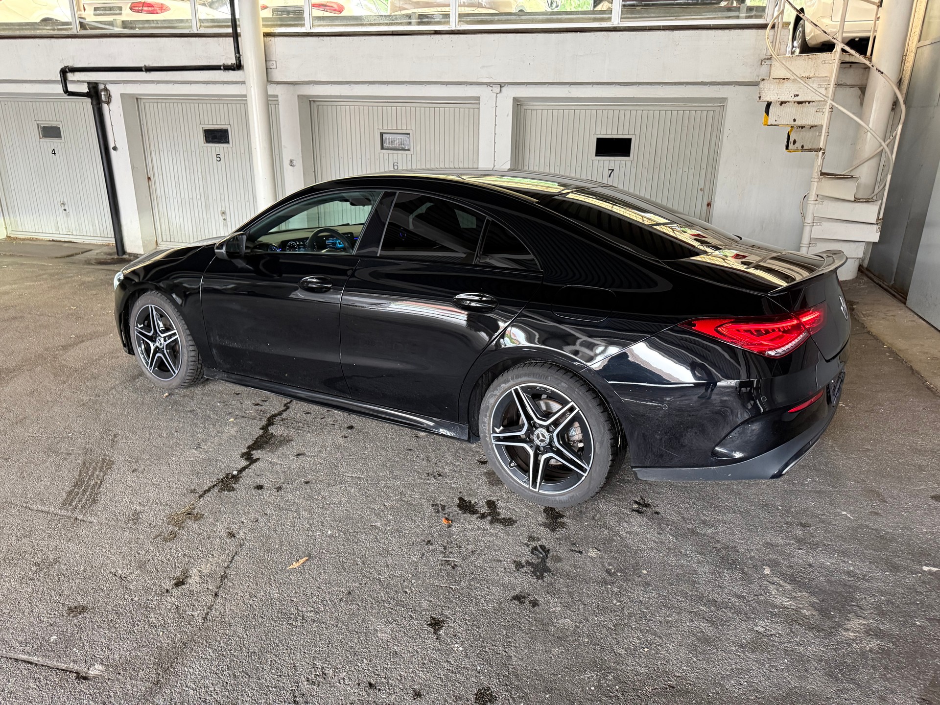 MERCEDES-BENZ CLA 200 AMG Line 7G-DCT-image-3