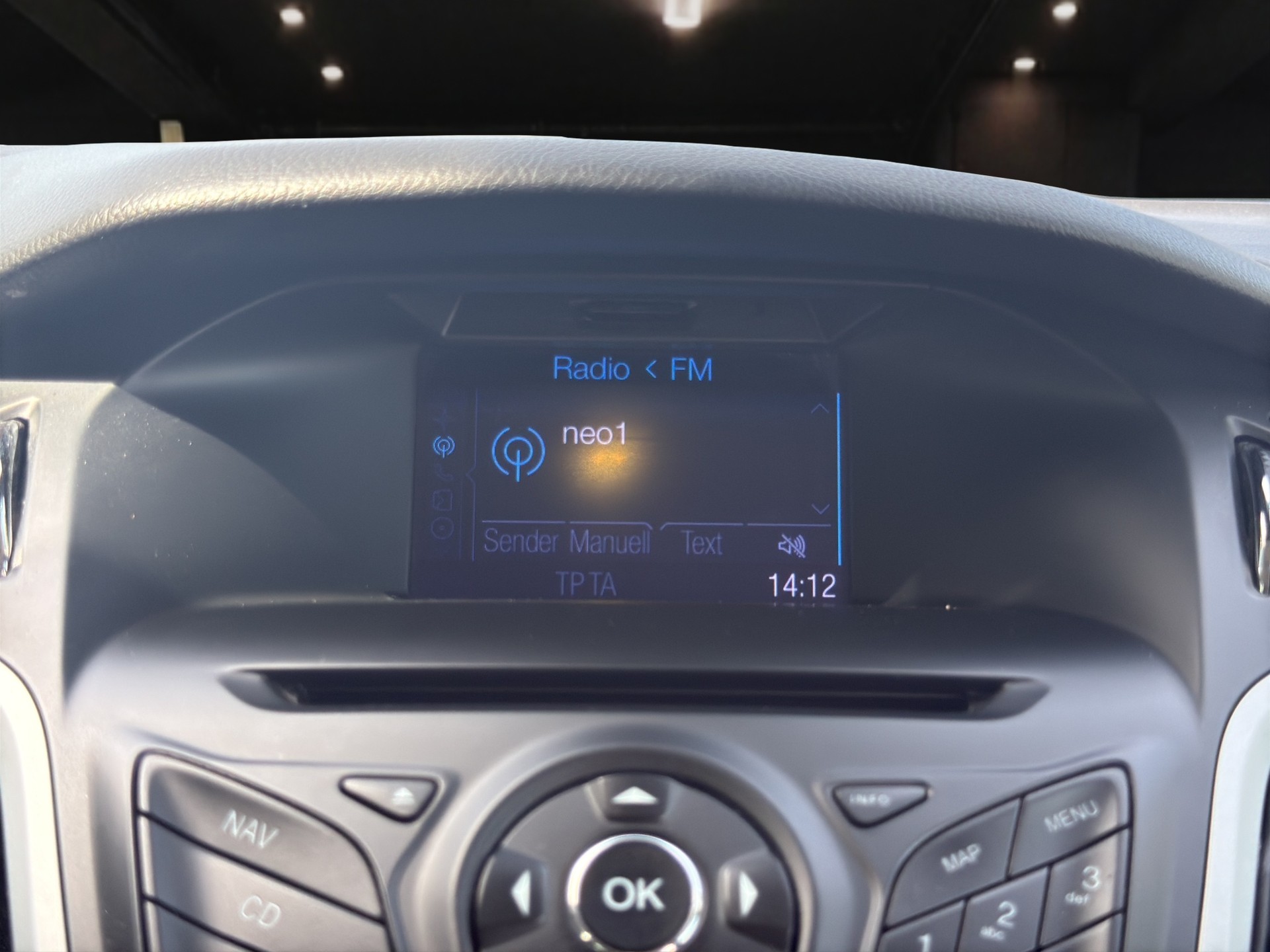 FORD Focus 2.0 TDCi Trend PowerShift-image-16