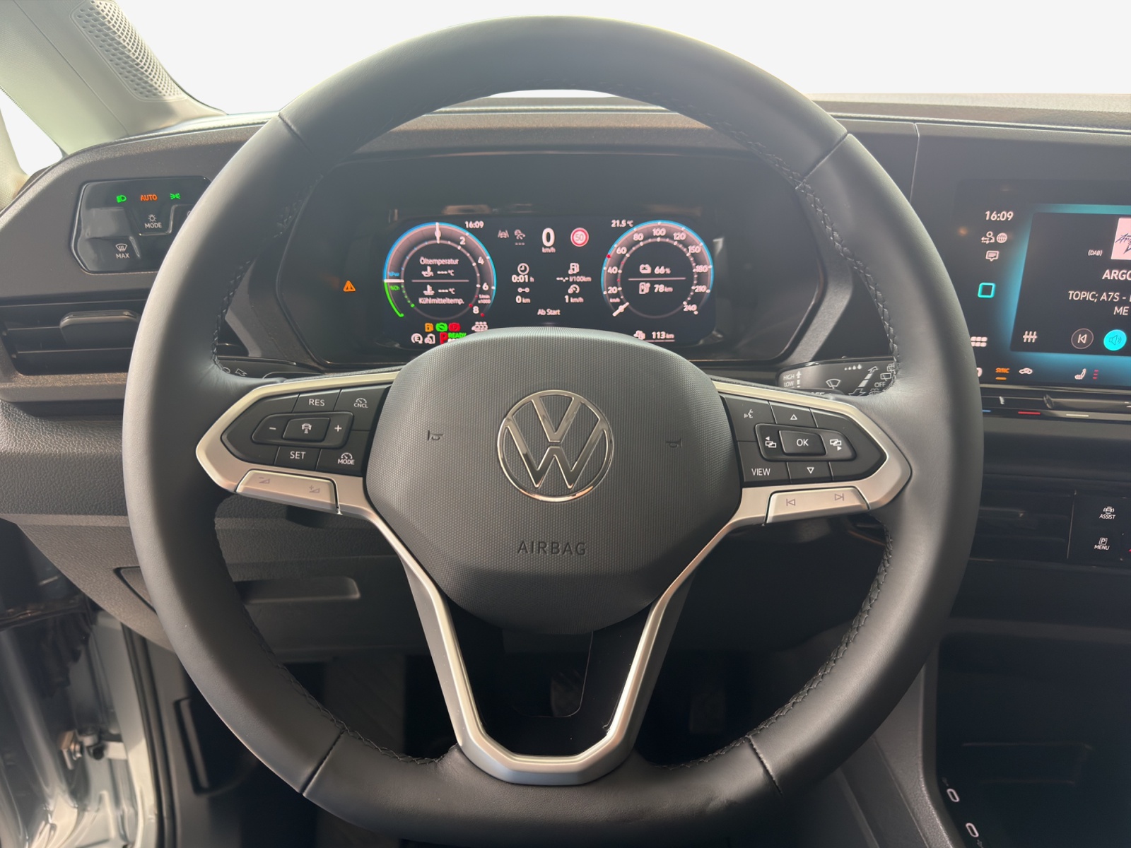 VW Caddy 1.5 TSI Plug in Hybrid Liberty DSG-image-9