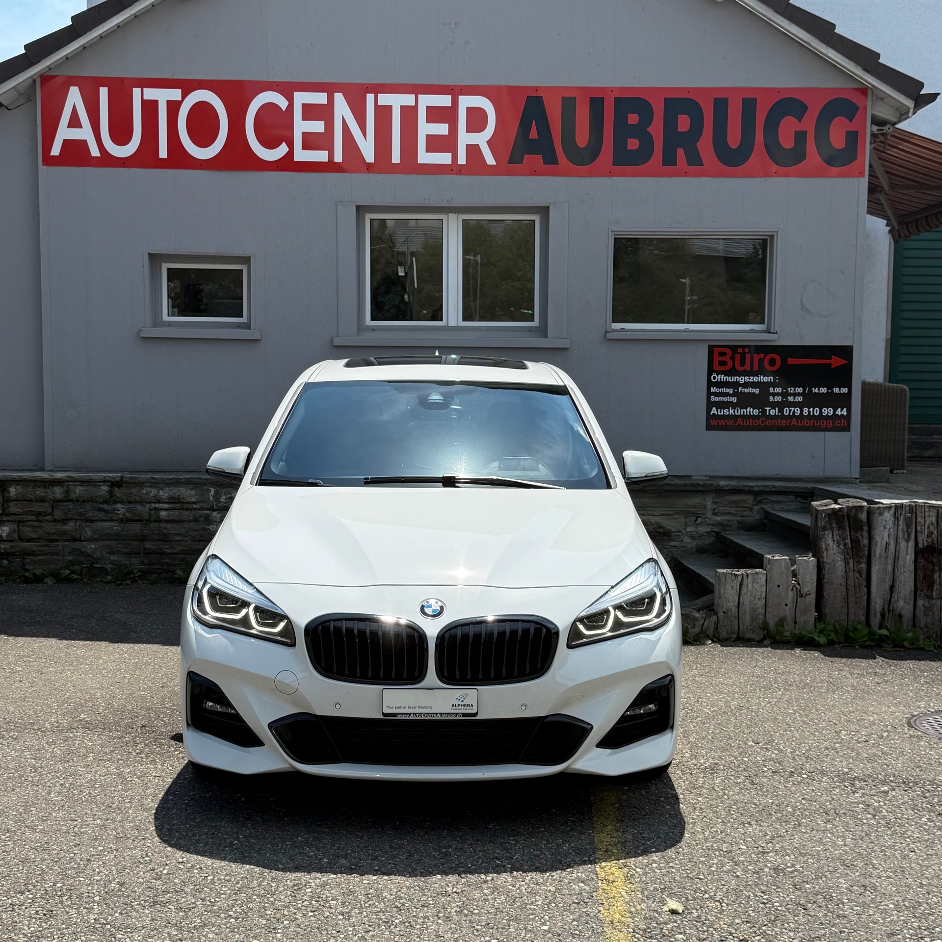 BMW 220d xDrive Active Tourer Steptronic M Sport *LEDER-SITZE - PANORAMA-DACH*-showroom-element-2