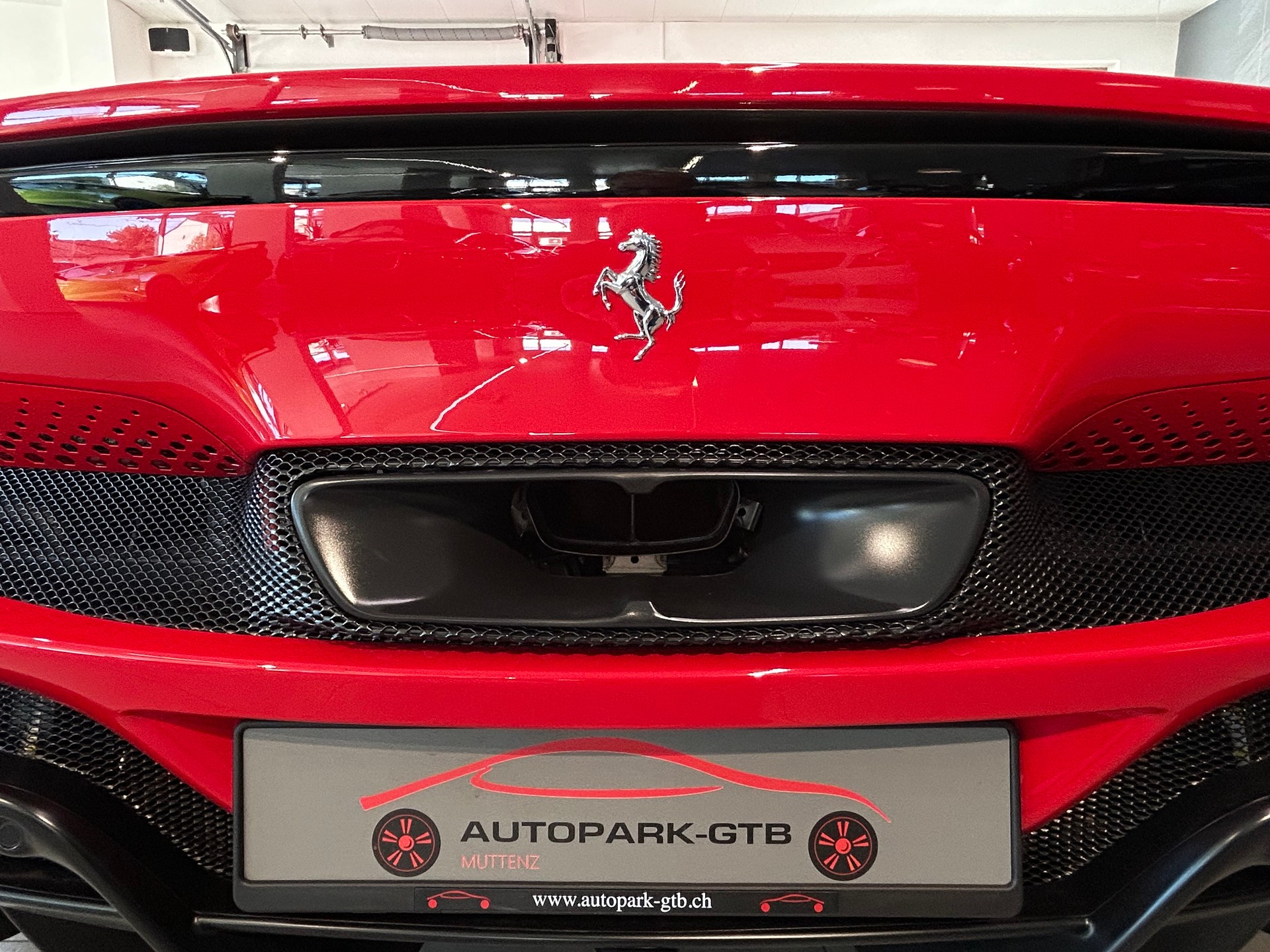 FERRARI 296 GTB-image-9