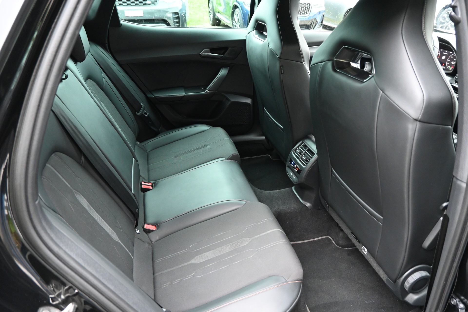 CUPRA Formentor 2.5TSI VZ5 4Drive DSG 390PS-image-14