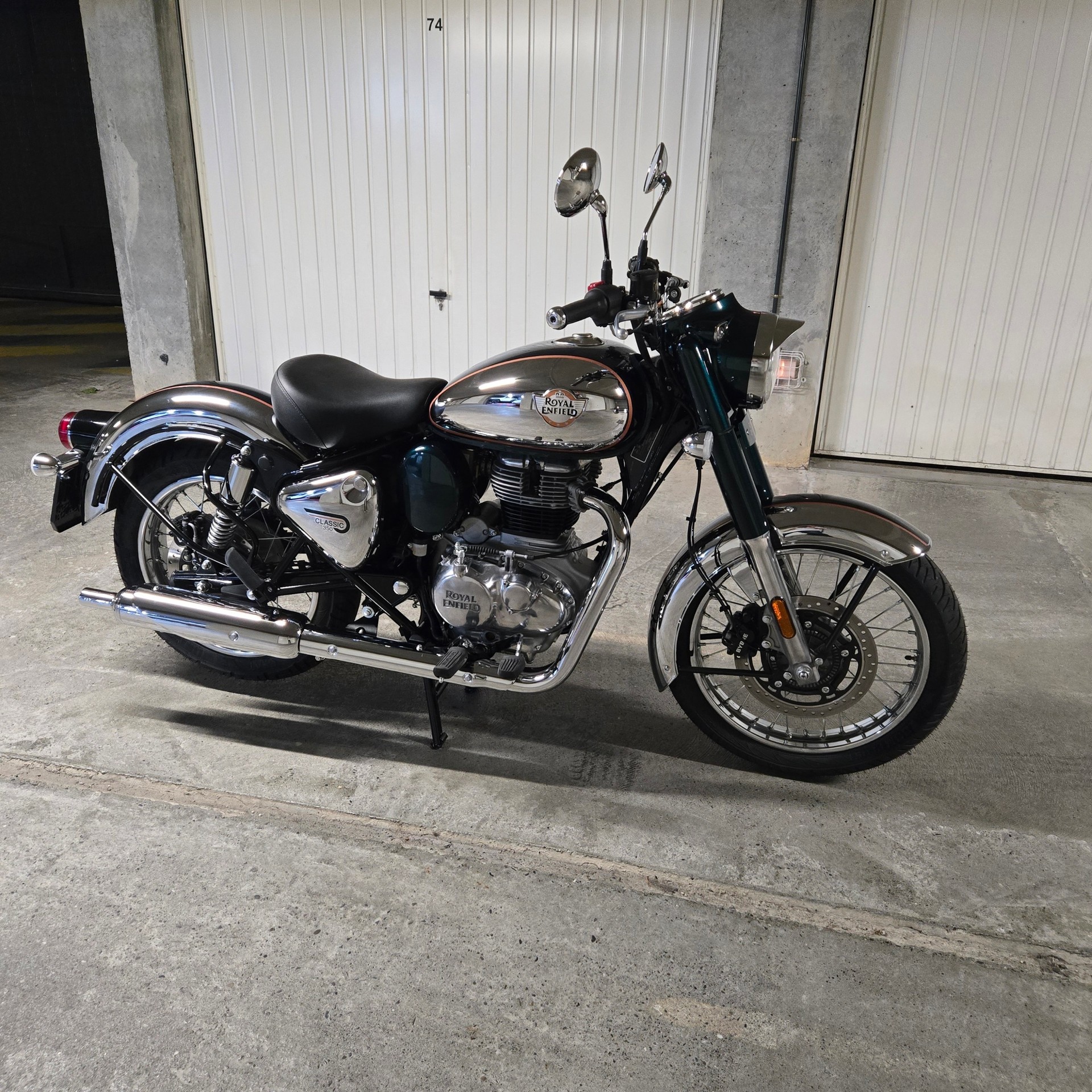 ROYAL ENFIELD Classic 350 Emerald Green-image-2