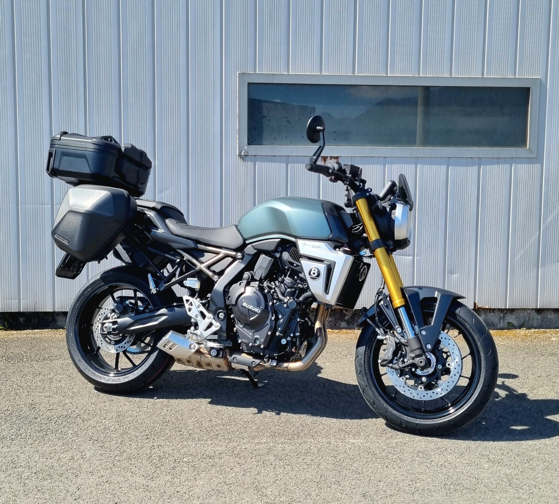 SUZUKI GSX-8T-image-2