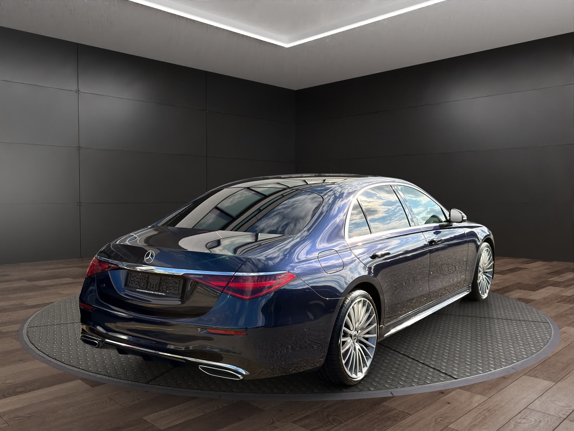 MERCEDES-BENZ S 350 d L 4Matic AMG Line 9G-Tronic-showroom-element-3