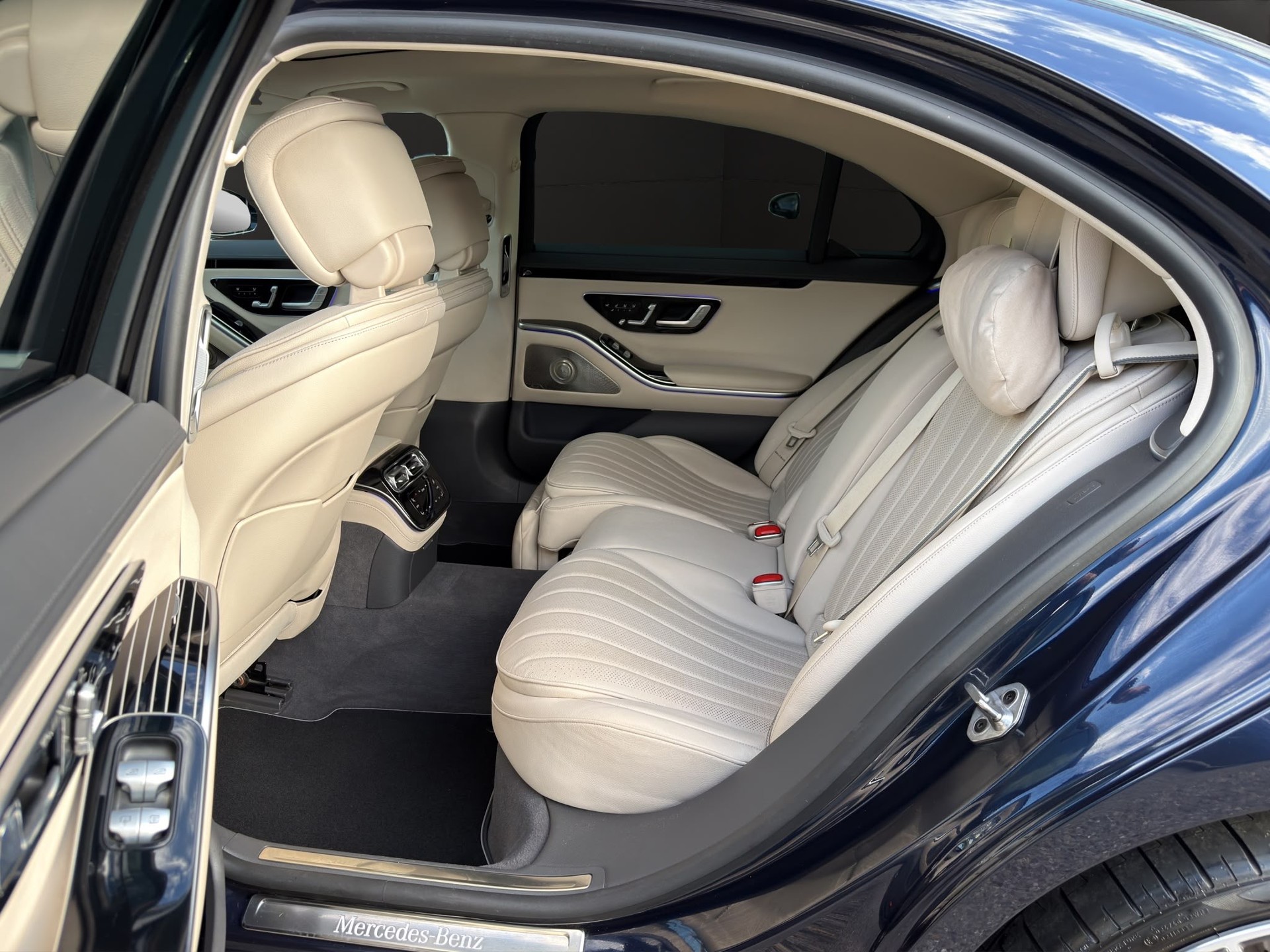 MERCEDES-BENZ S 350 d L 4Matic AMG Line 9G-Tronic-image-8