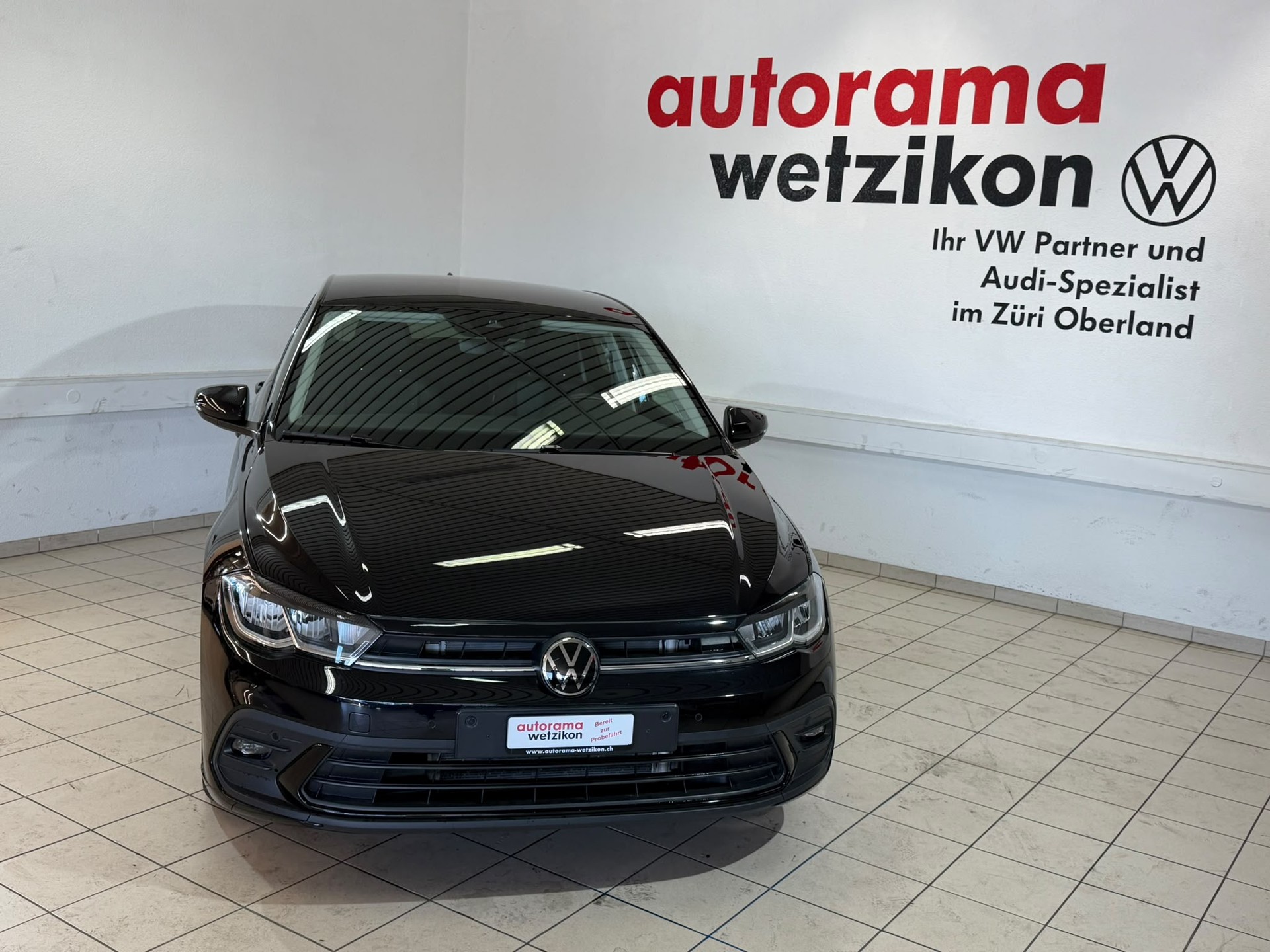 VW Polo 1.0 TSI Life DSG-showroom-element-1