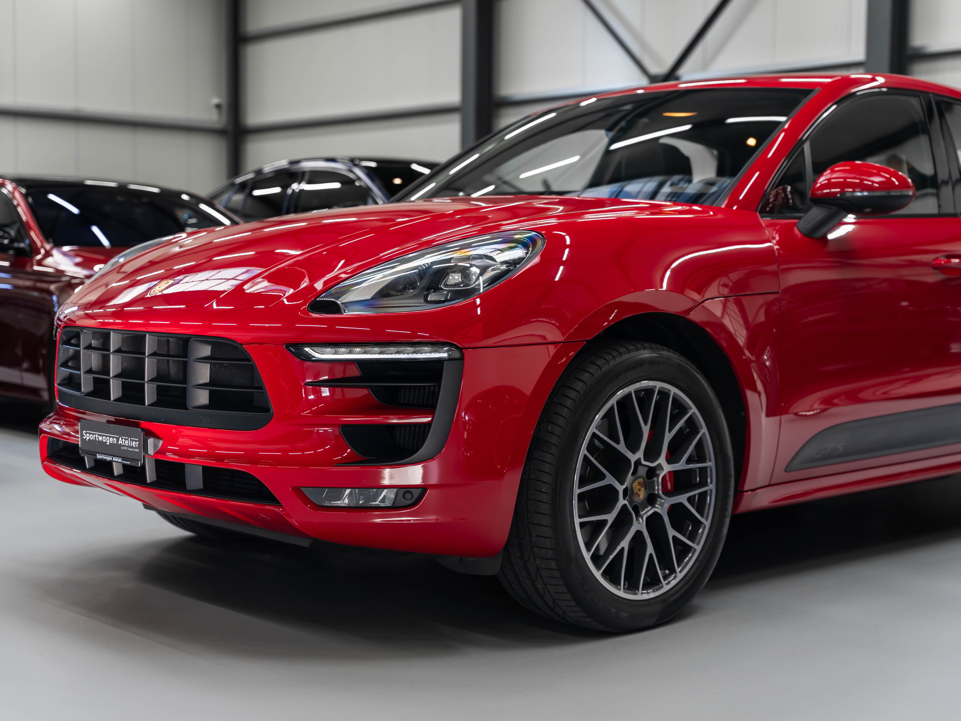 PORSCHE Macan GTS PDK-image-11