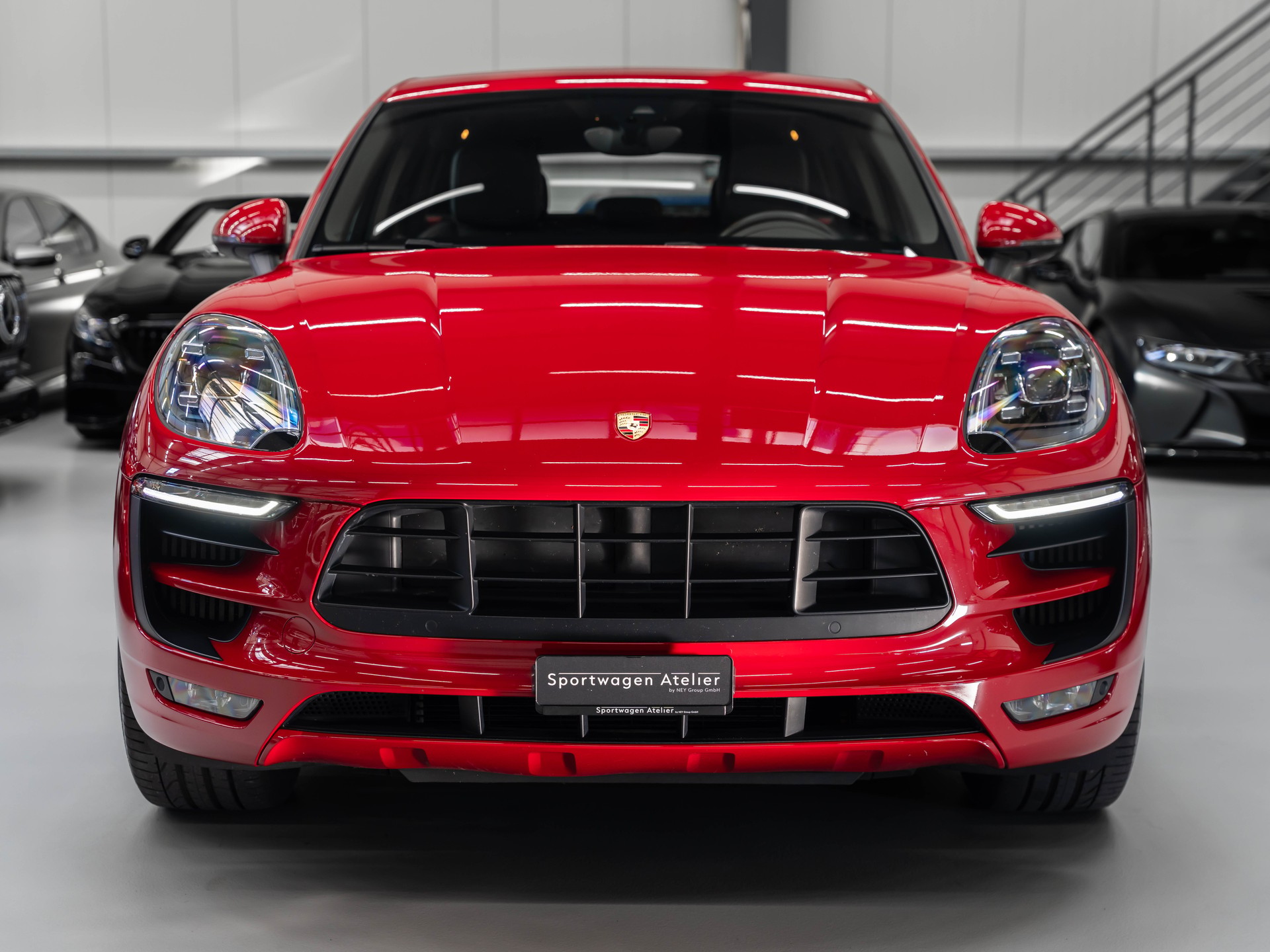 PORSCHE Macan GTS PDK-image-5