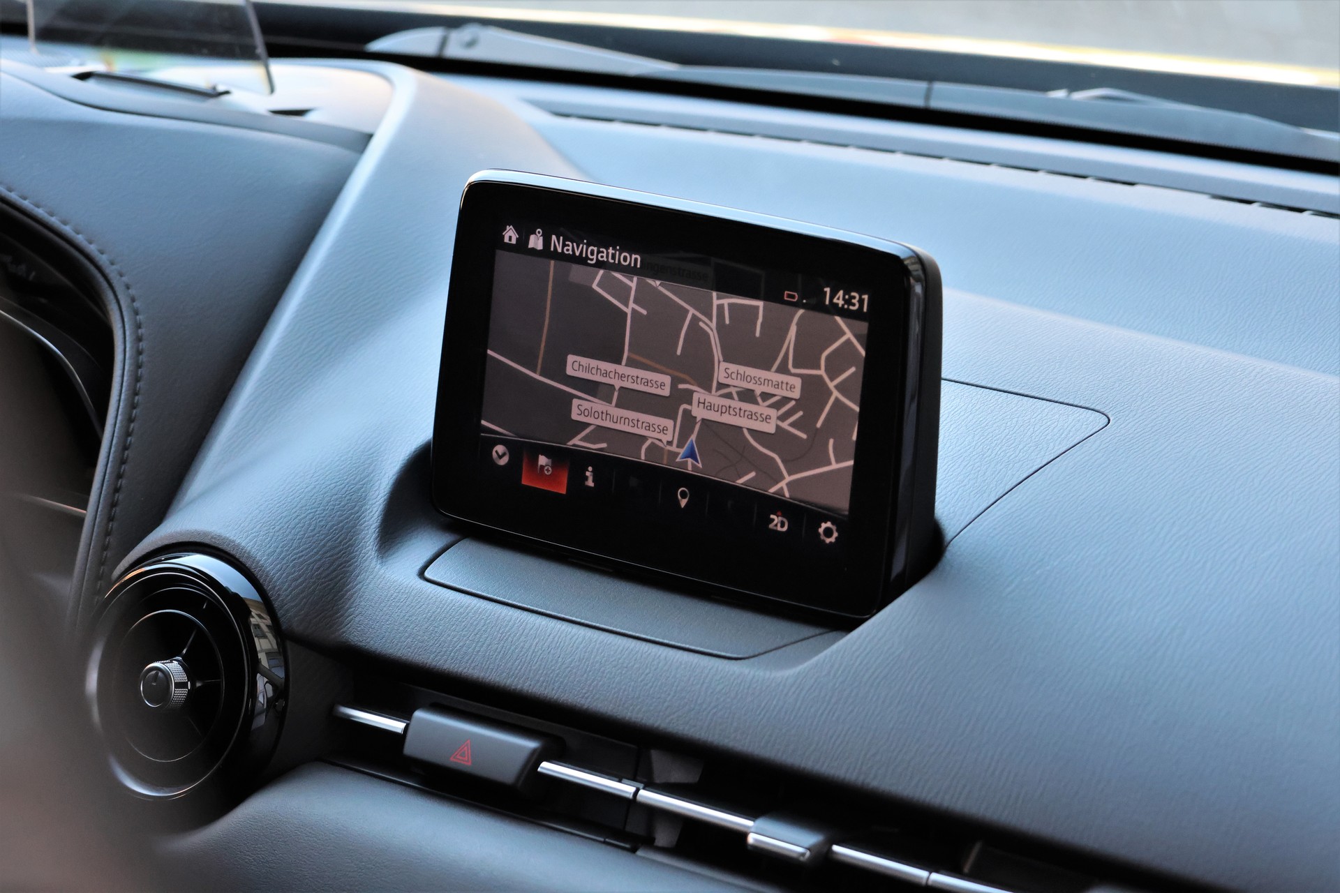 MAZDA CX-3 SKYACTIV-G 121 Revolution FWD Automat (CH)-image-21