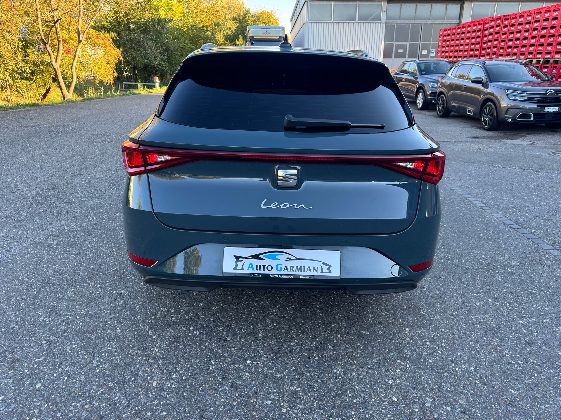 SEAT Leon 1.5 eTSI mHEV DSG Style-showroom-element-3