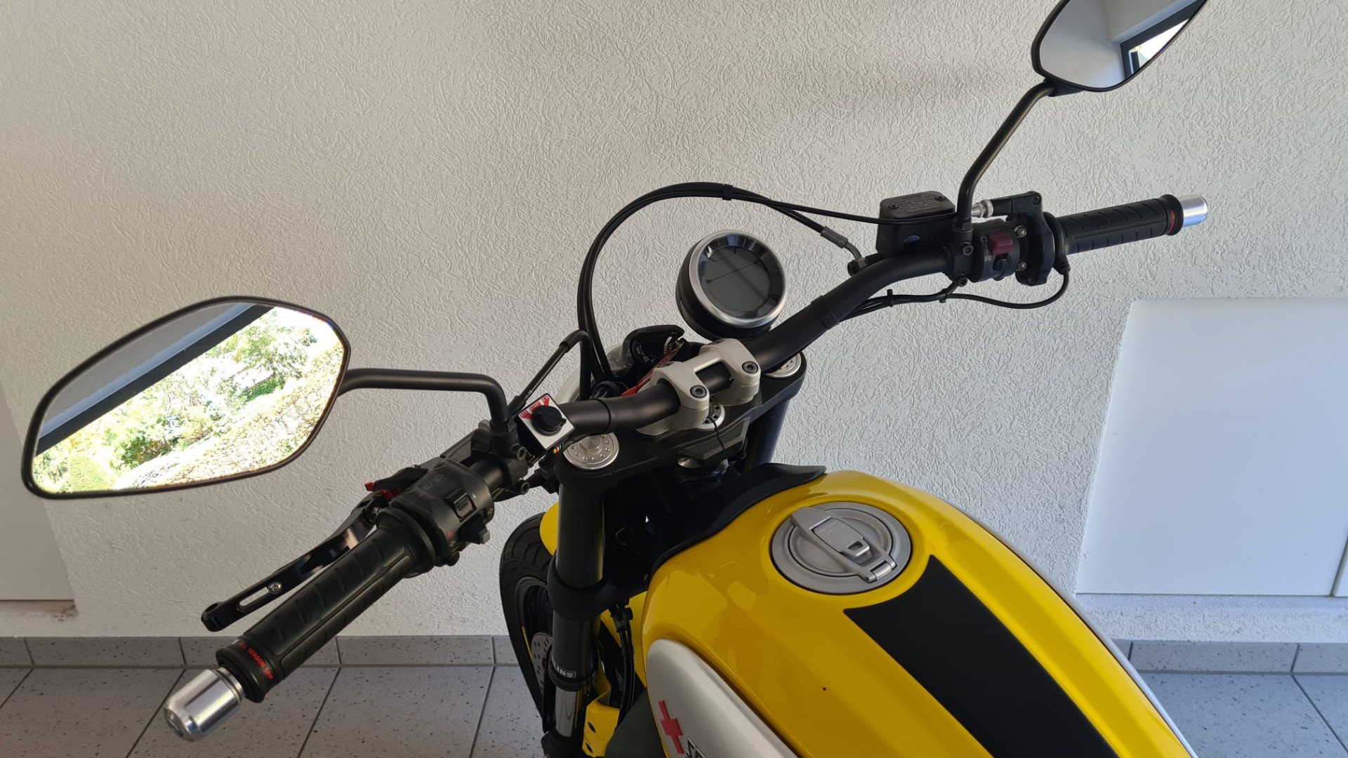 DUCATI Scrambler 803 Icon ABS-image-7