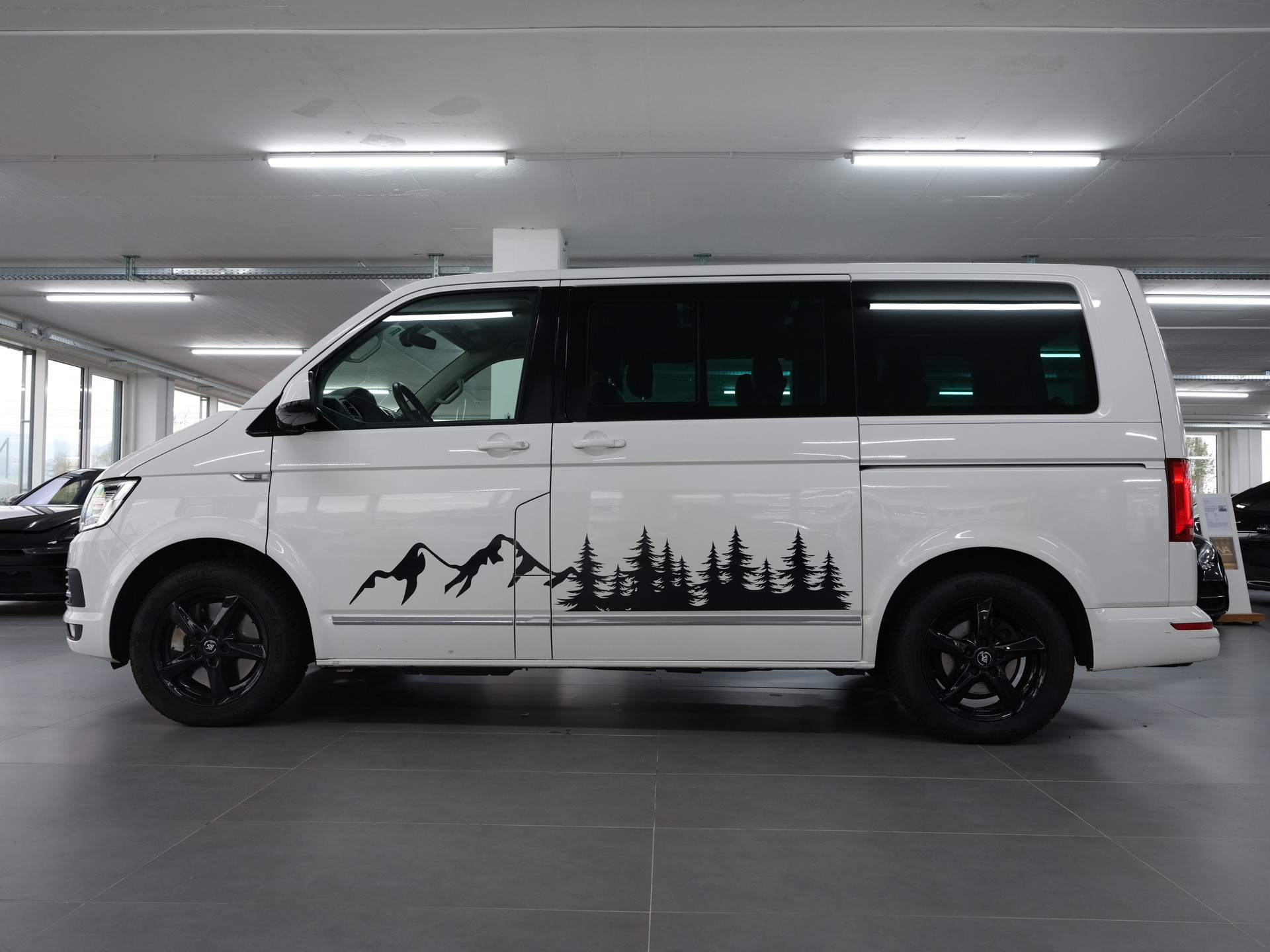 VW T6 Multivan 2.0 Bi-TDI Highline Liberty DSG *360 PDC* *Memory*-image-6