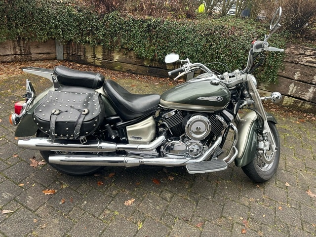 YAMAHA XVS 1100 A Drag Star Classic-image-0