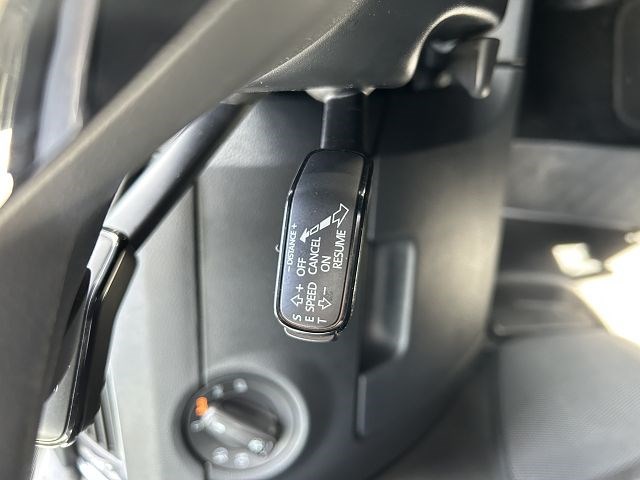SKODA Octavia Combi 2.0 TDI Ambition 4x4-image-14