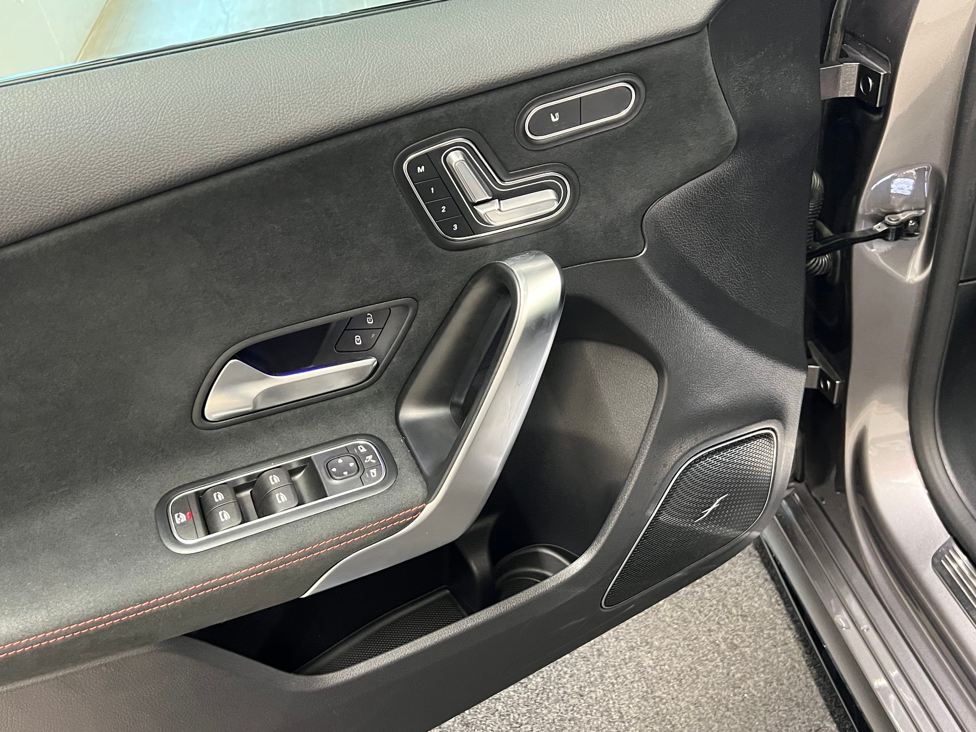 MERCEDES-BENZ A AMG 45 S 4Matic+ 8G-DCT-image-11