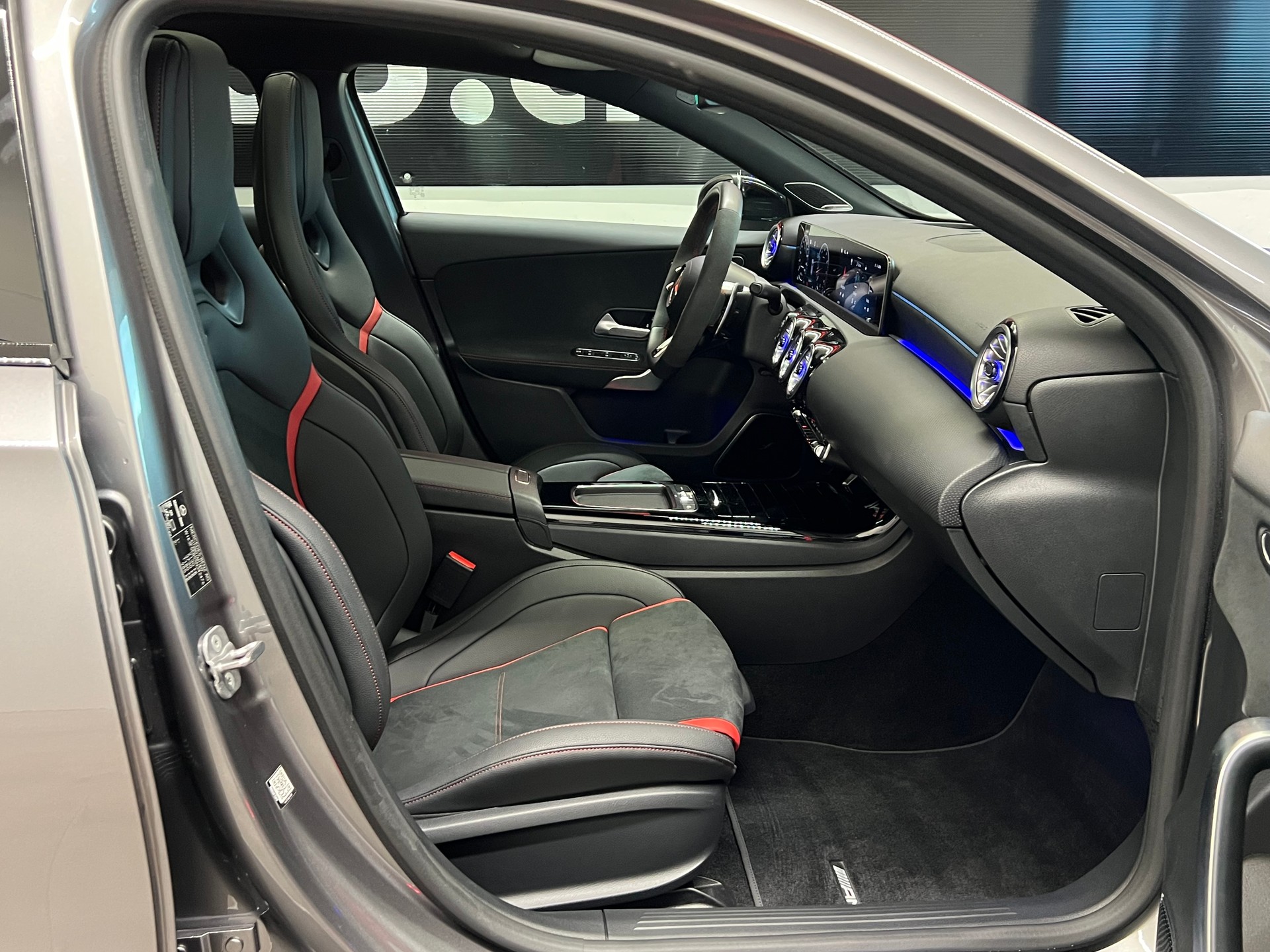 MERCEDES-BENZ A AMG 45 S 4Matic+ 8G-DCT-image-19