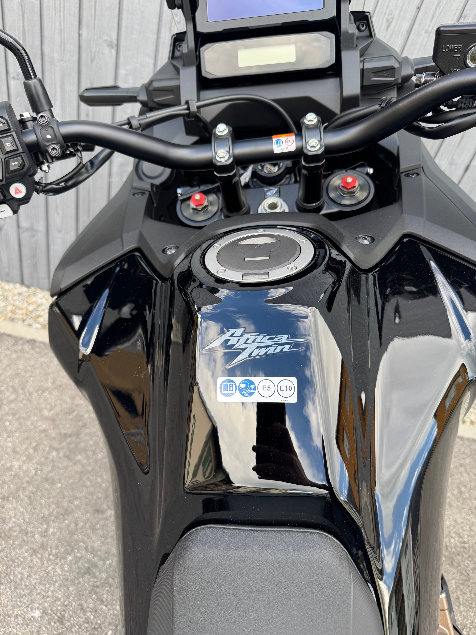HONDA CRF 1100 DCT Africa Twin-image-8