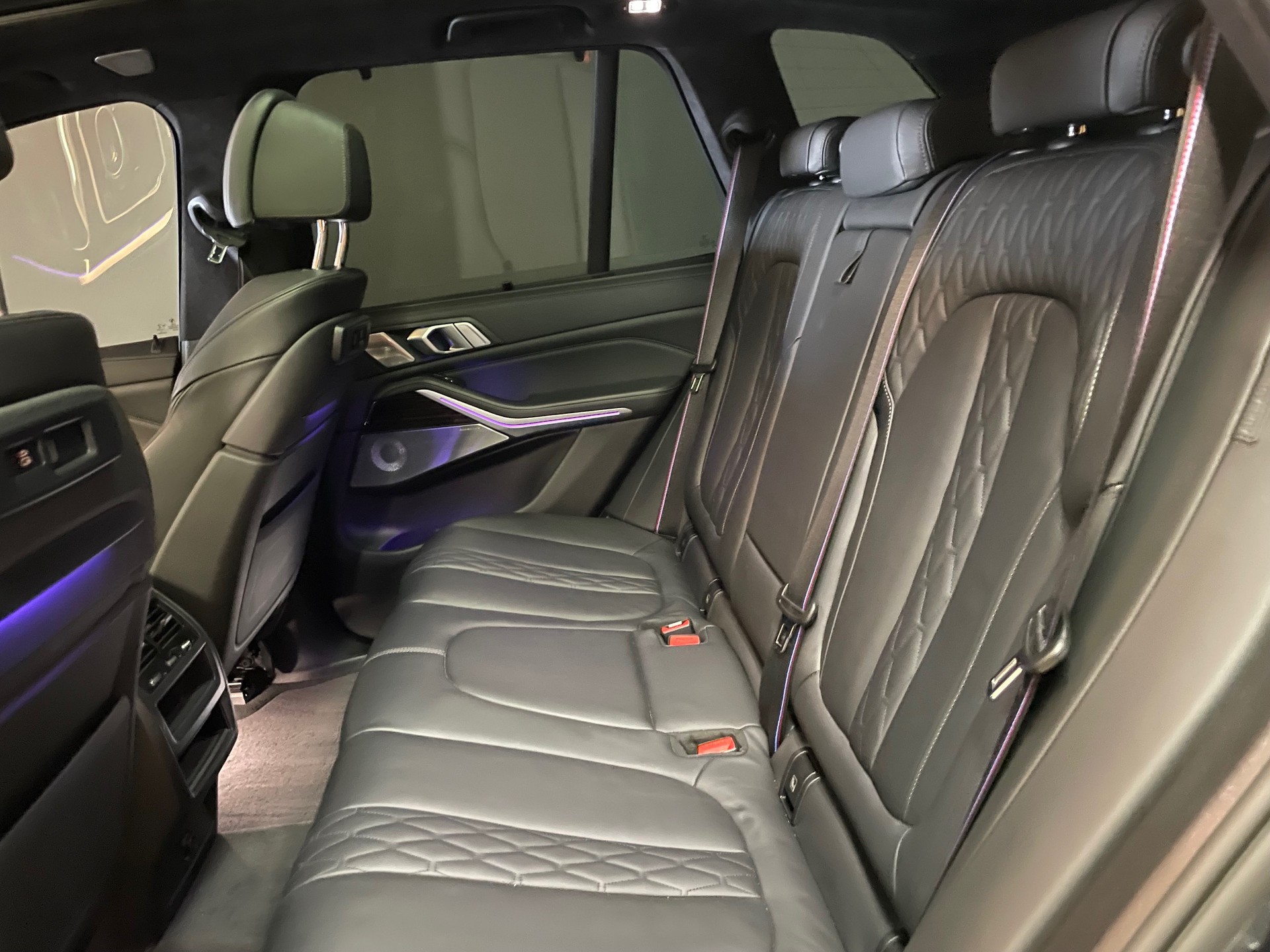 BMW X5 xDrive 48V 40i M Sport-image-12