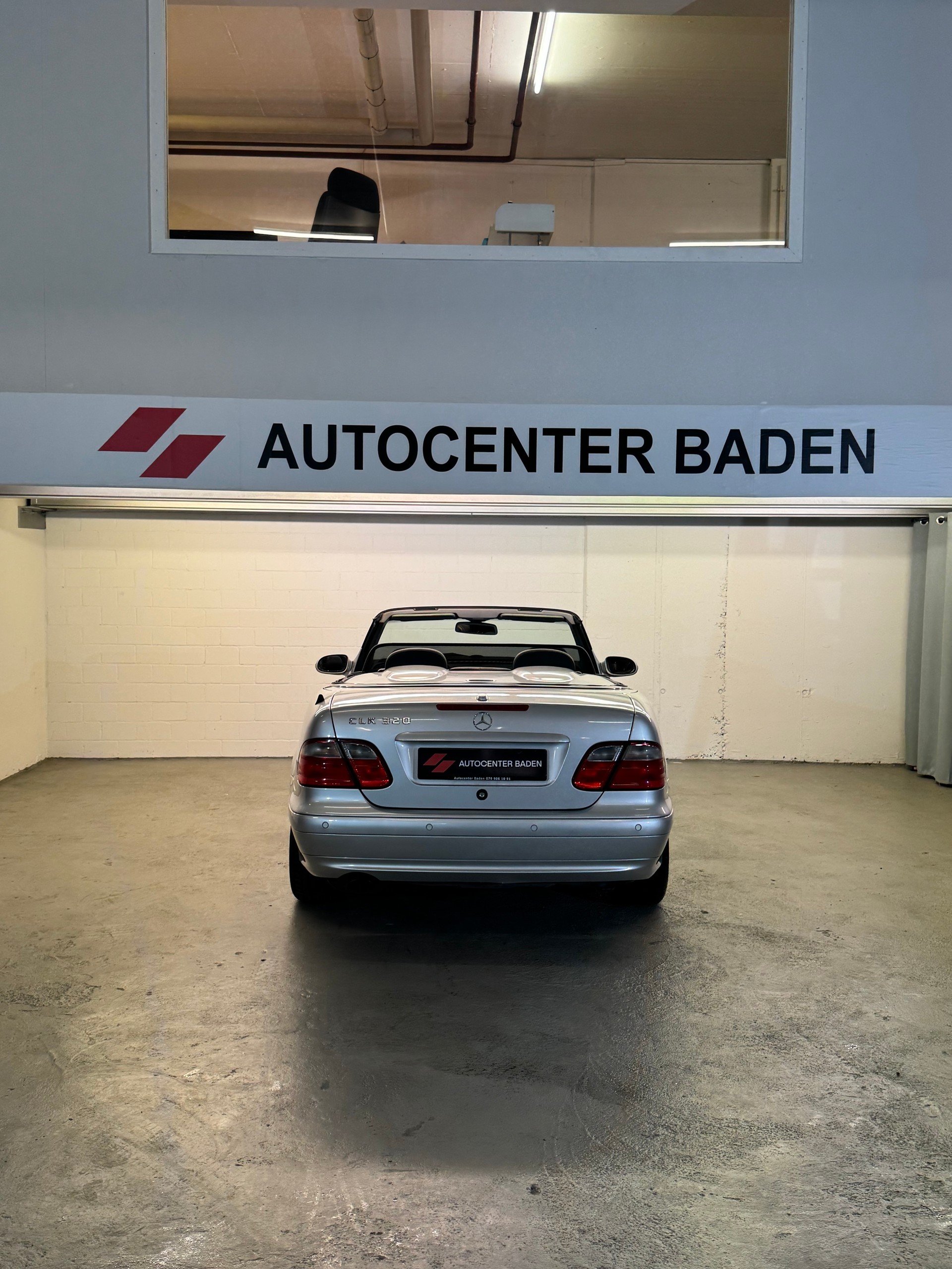 MERCEDES-BENZ CLK 320 Sport Automatic-image-4