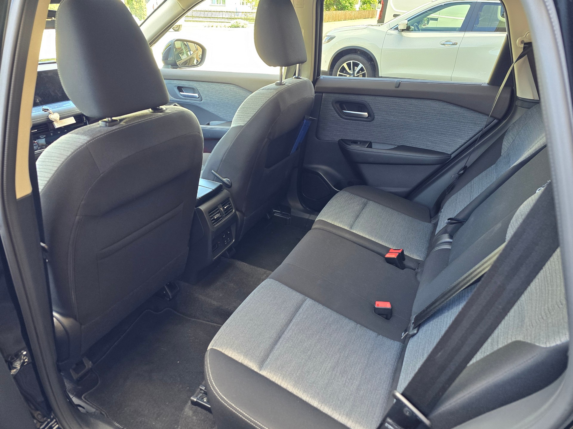 NISSAN X-Trail 1.5 VC-T e-Power 4WD N-Connecta Sun-roof-image-11