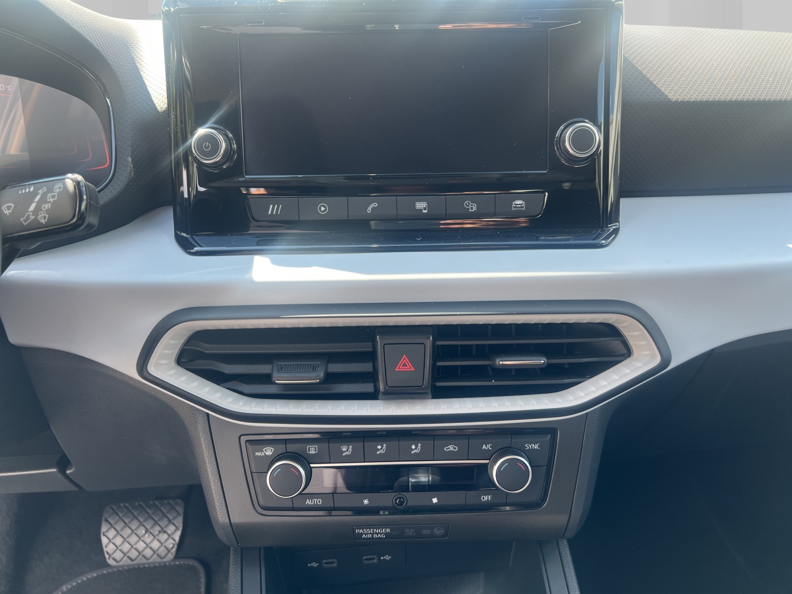 SEAT Ibiza 1.0 TSI 110 Move DSG-image-13