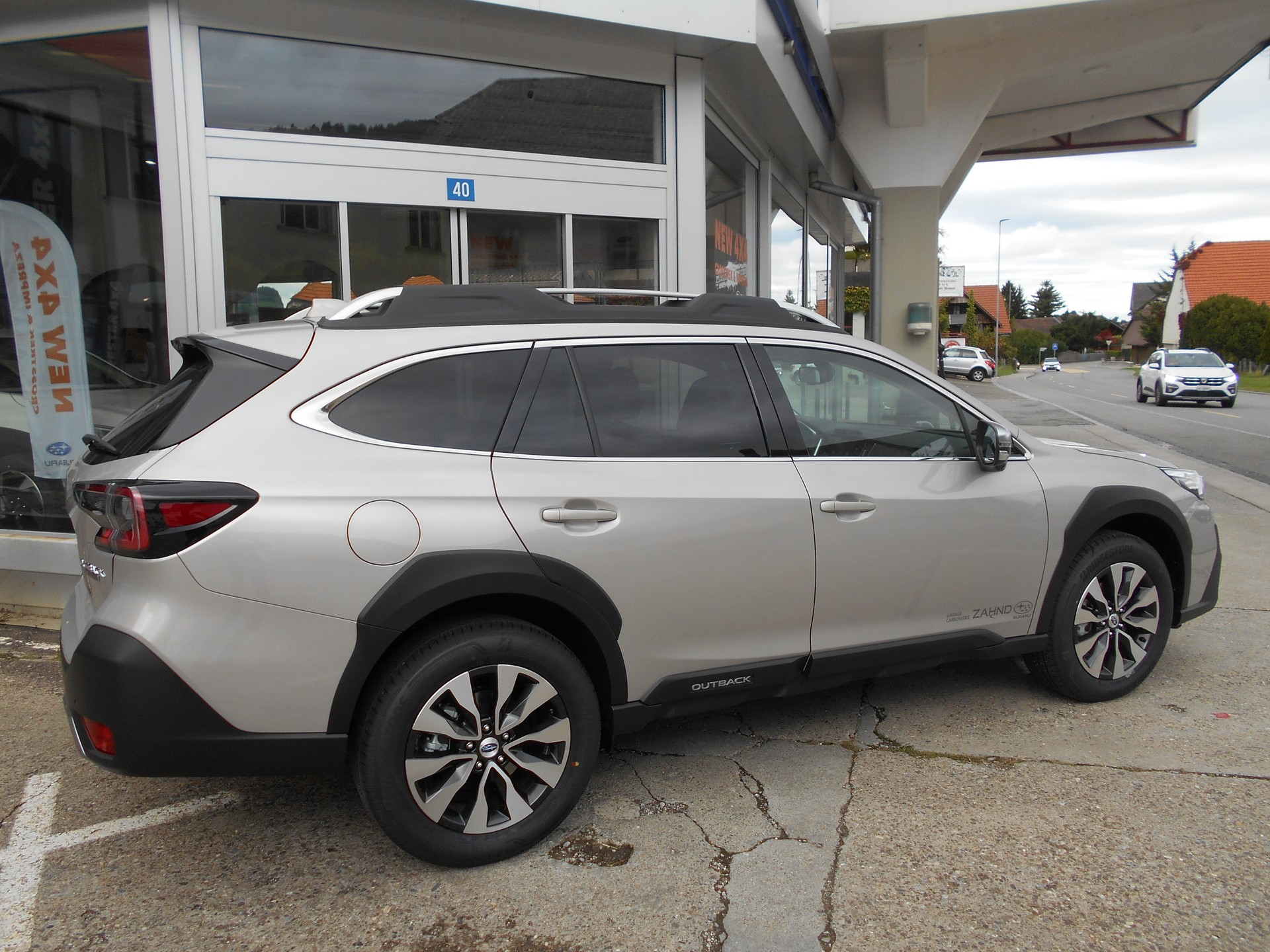 SUBARU Outback 2.5 FINAL EDITION-image-4