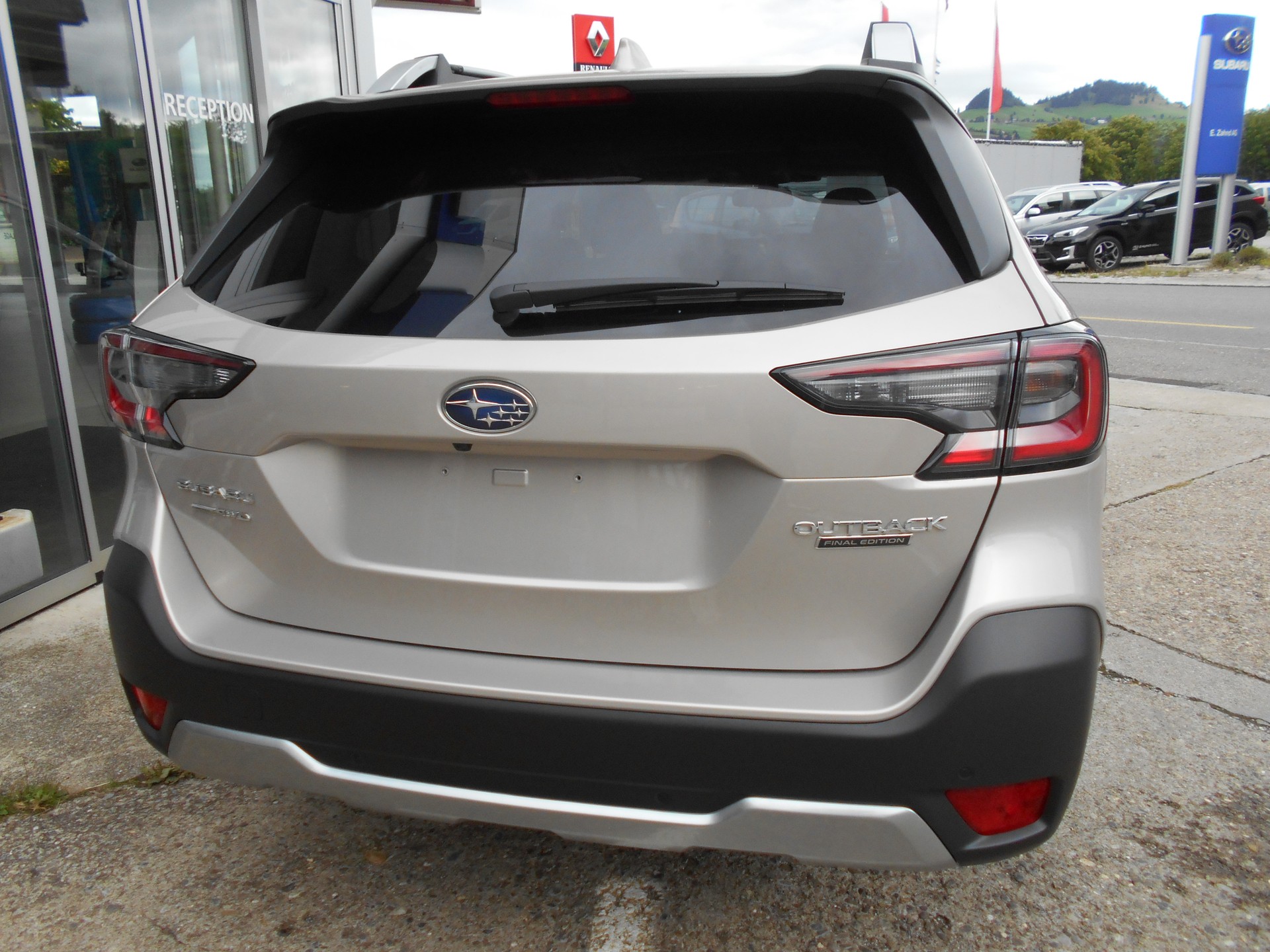 SUBARU Outback 2.5 FINAL EDITION-image-5