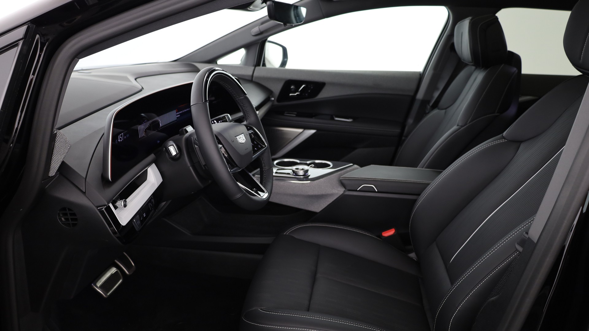 CADILLAC OPTIQ Premium Sport 75 kWh AWD-image-5
