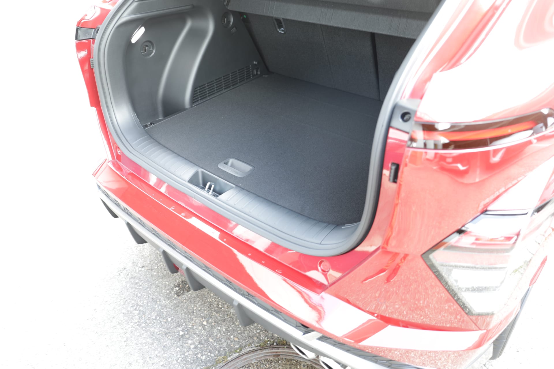 HYUNDAI Kona 1.6 GDi HEV N Line DCT-image-30