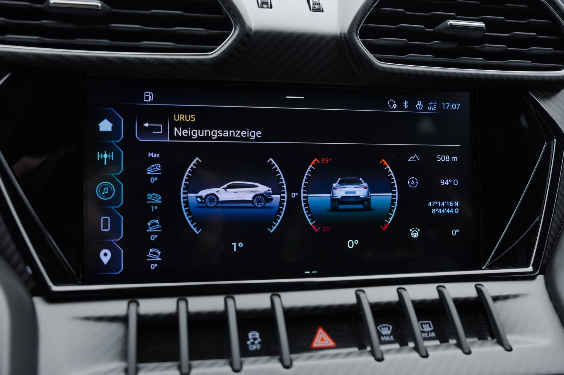 LAMBORGHINI Urus Performante *Full Carbon* *Akrapovic* *B&O*-image-27