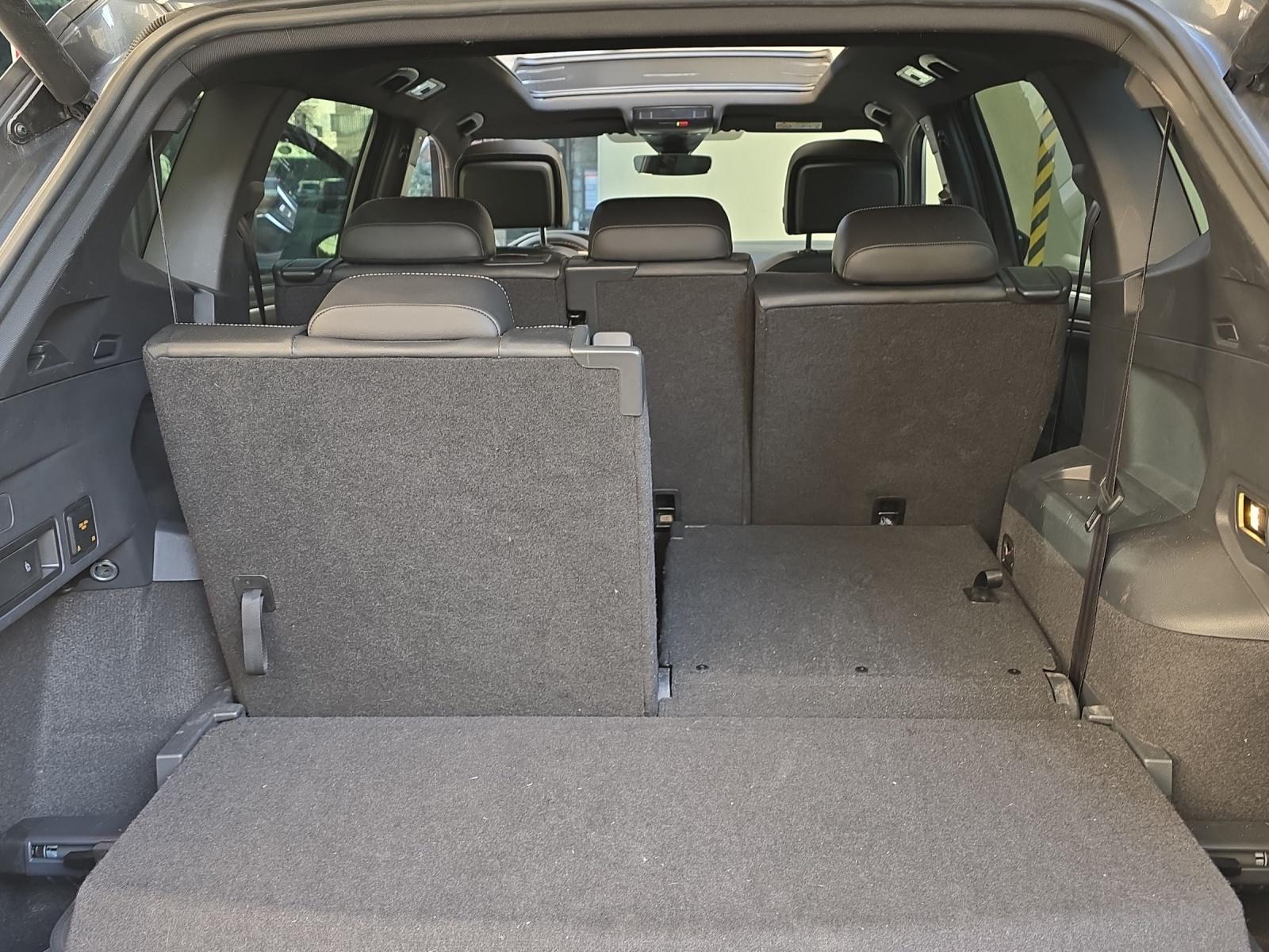 VW Tiguan Allspace 2.0TSI Highline 4Motion DSG-image-8