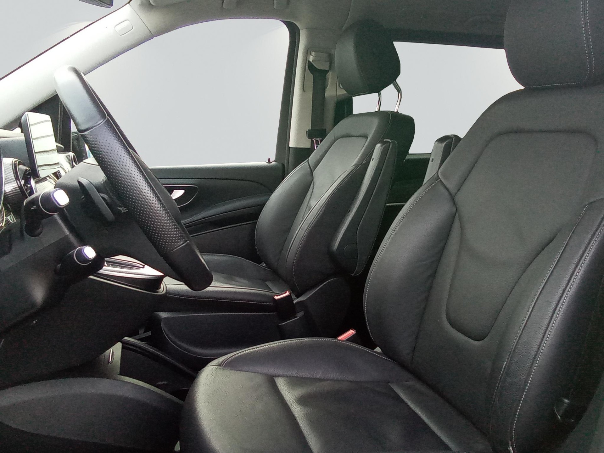 MERCEDES-BENZ V 250 d Avantgarde Lang Van-image-9