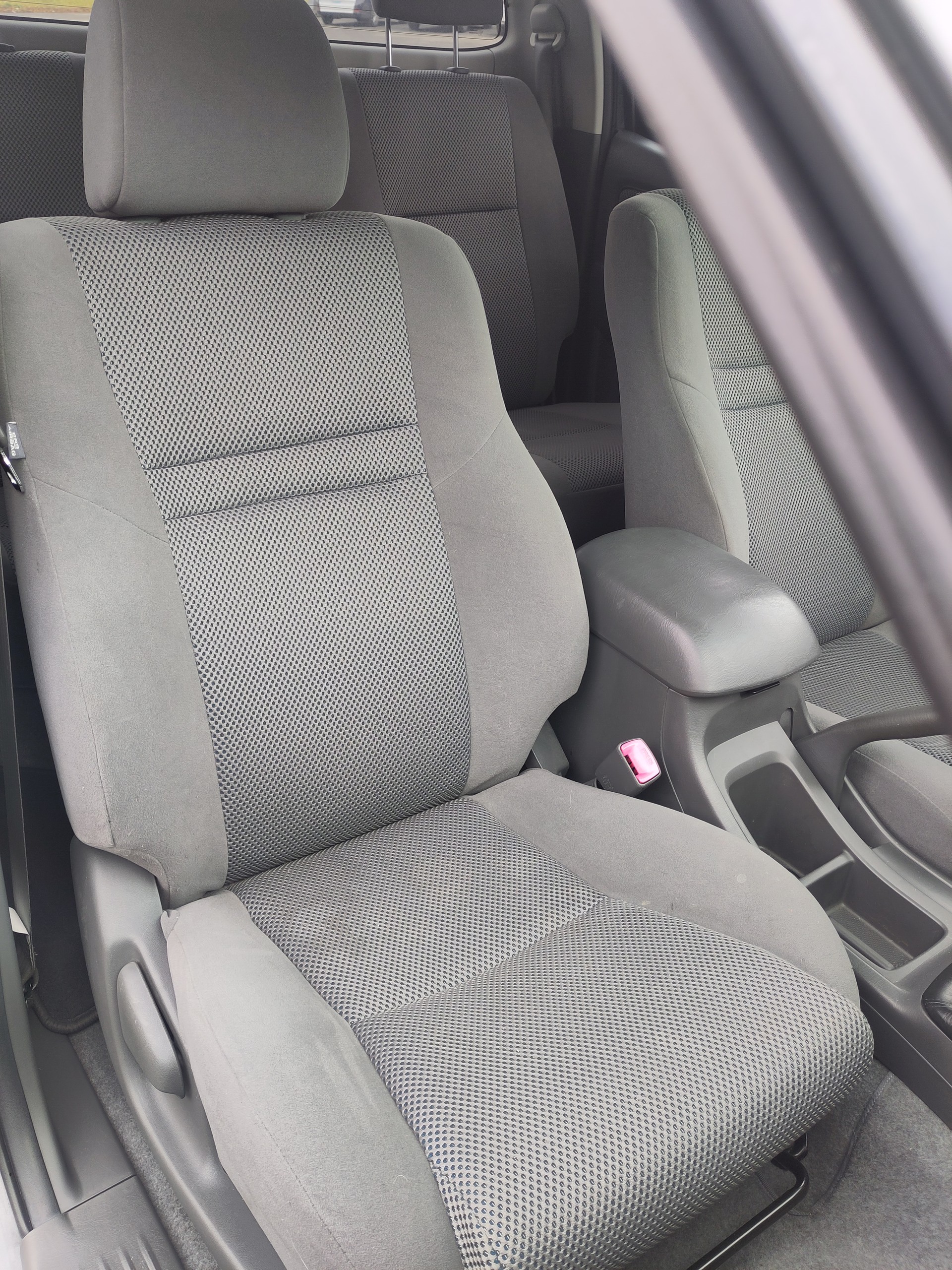 TOYOTA Hilux 3.0 DoubleCab LineaSol-image-7