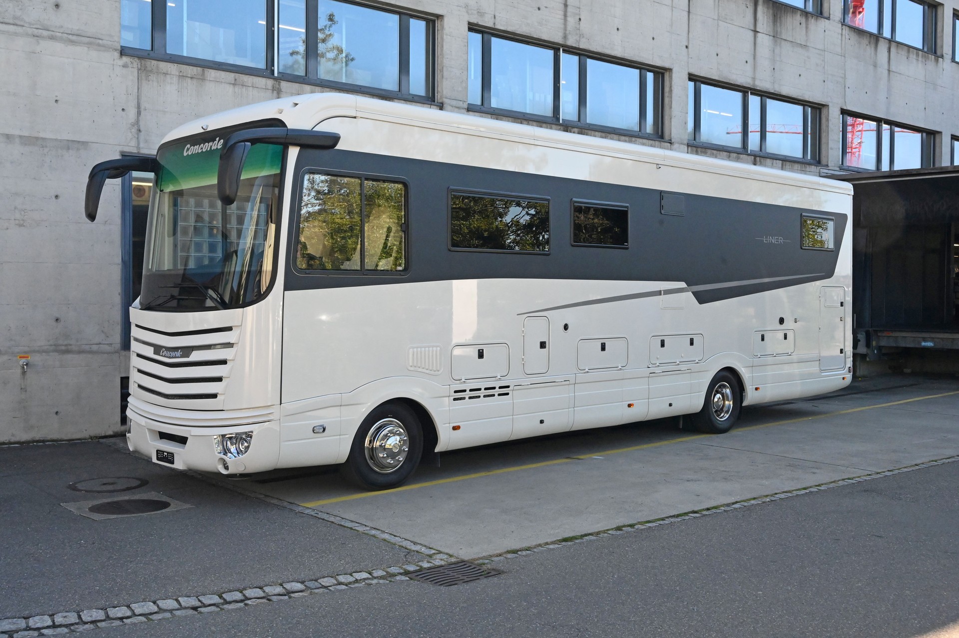 CONCORDE Liner Plus 1090 MS Iveco-showroom-element-1