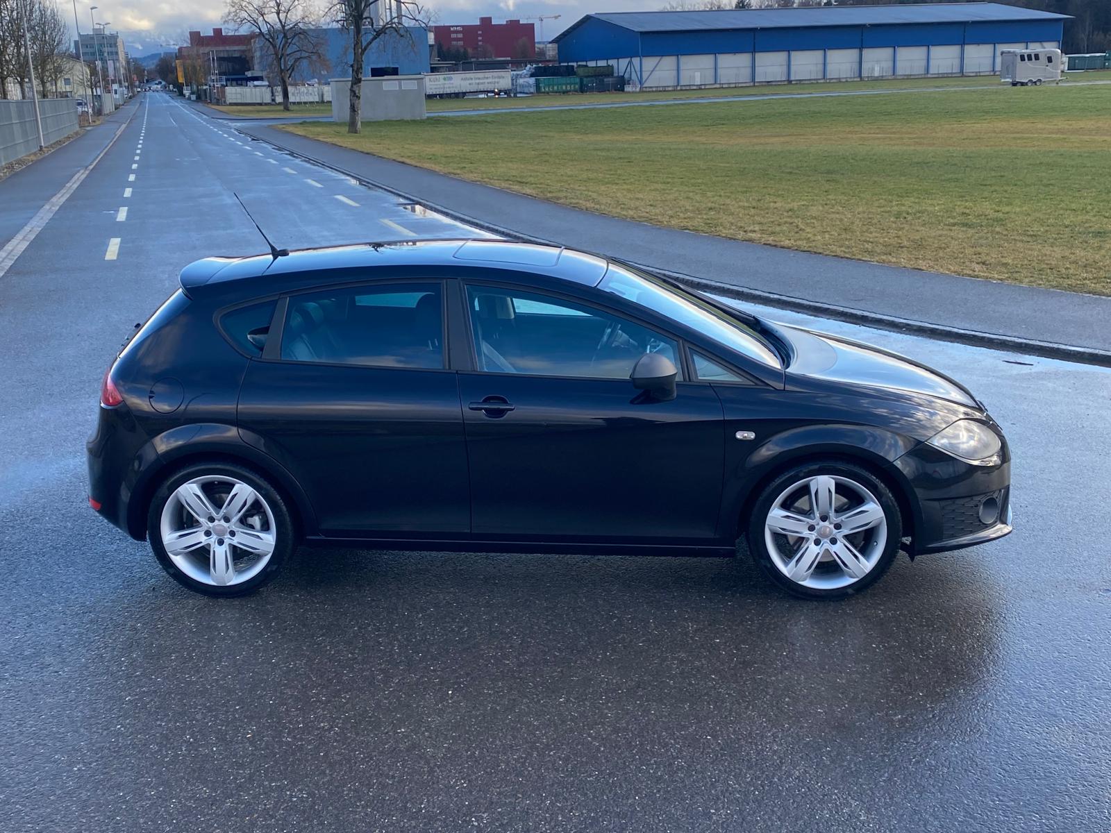 SEAT Leon 2.0 TSI FR DSG