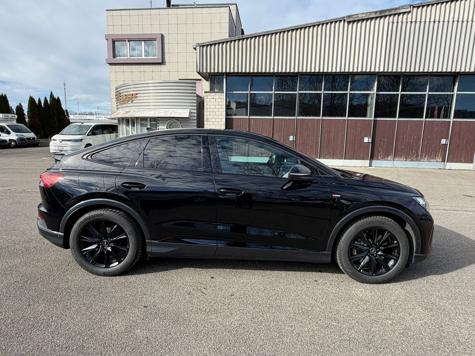 AUDI Q4 Sportback e-tron 40-image-5