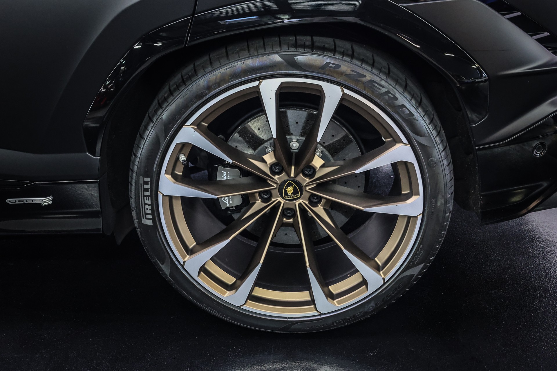LAMBORGHINI Urus 4.0 S-image-14